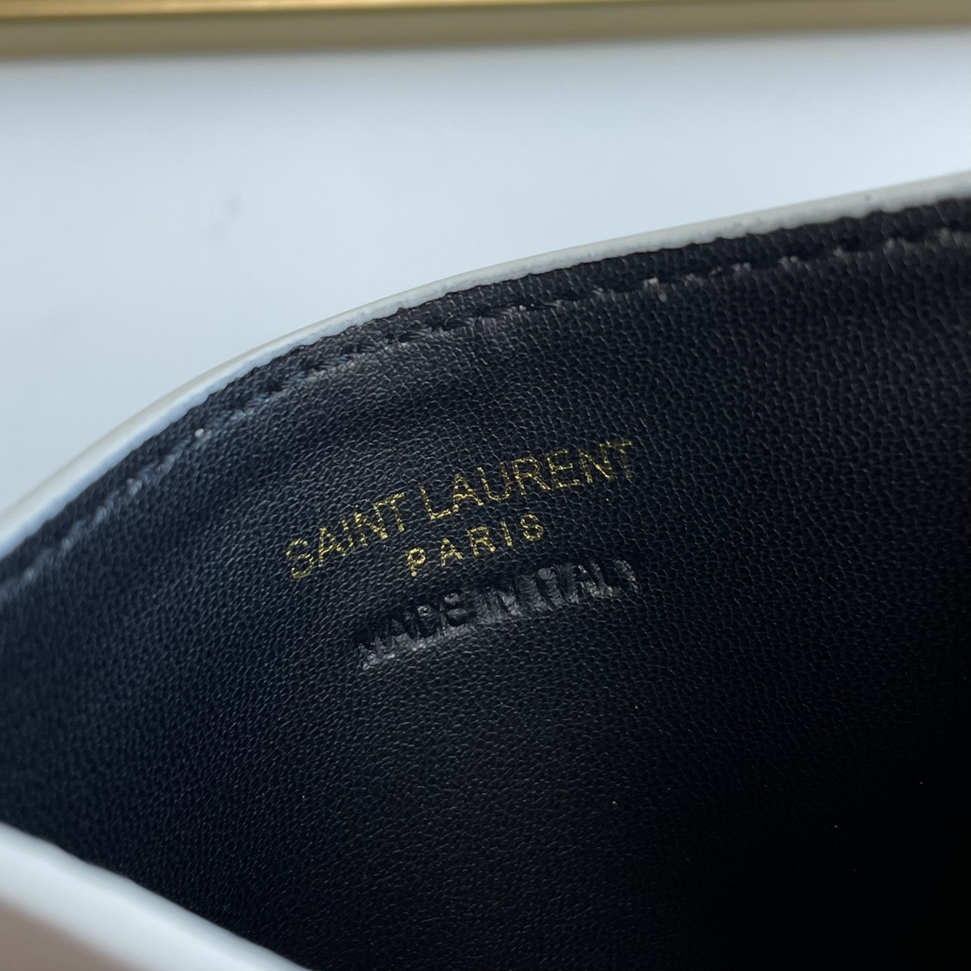 Handbags SAINT LAURENT 423291 size 10x7.5x0.5 cm - vstockx