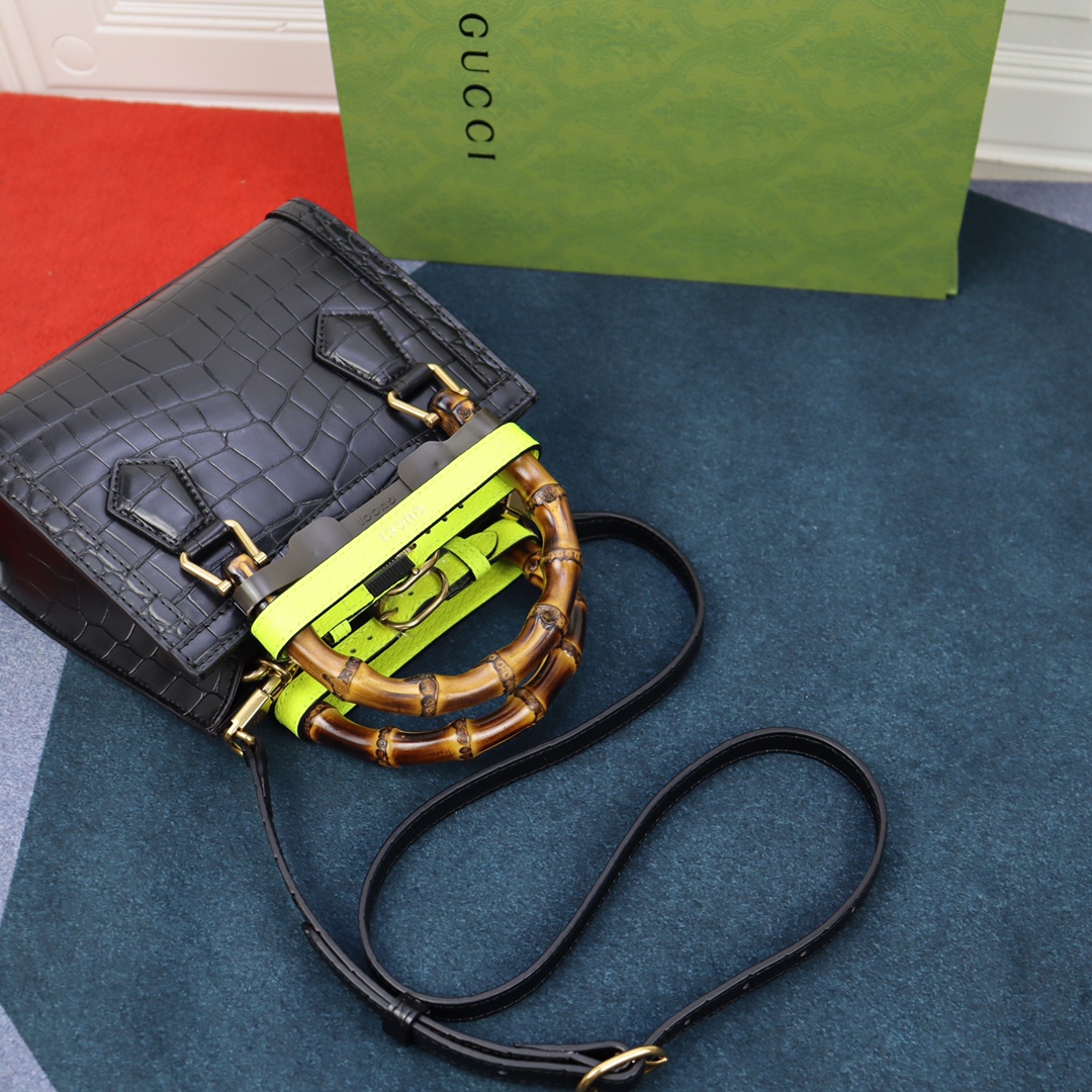 Handbag Gucci 655661 size 20*16*10 cm - vstockx