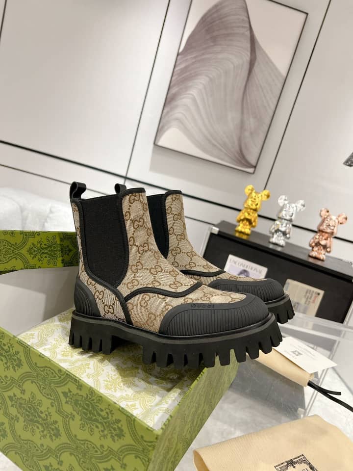 Gucci GG CANVAS ANKLE BOOT Beige and ebony Original GG canvas - vstockx