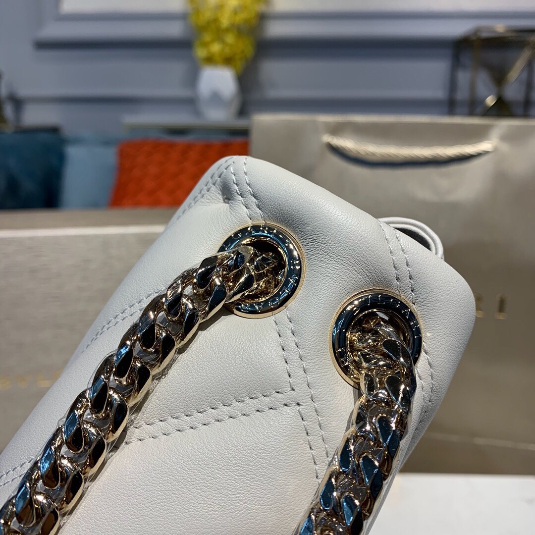 Handbags Bvlgari 2839930021 size:22.5*15*10 cm - vstockx