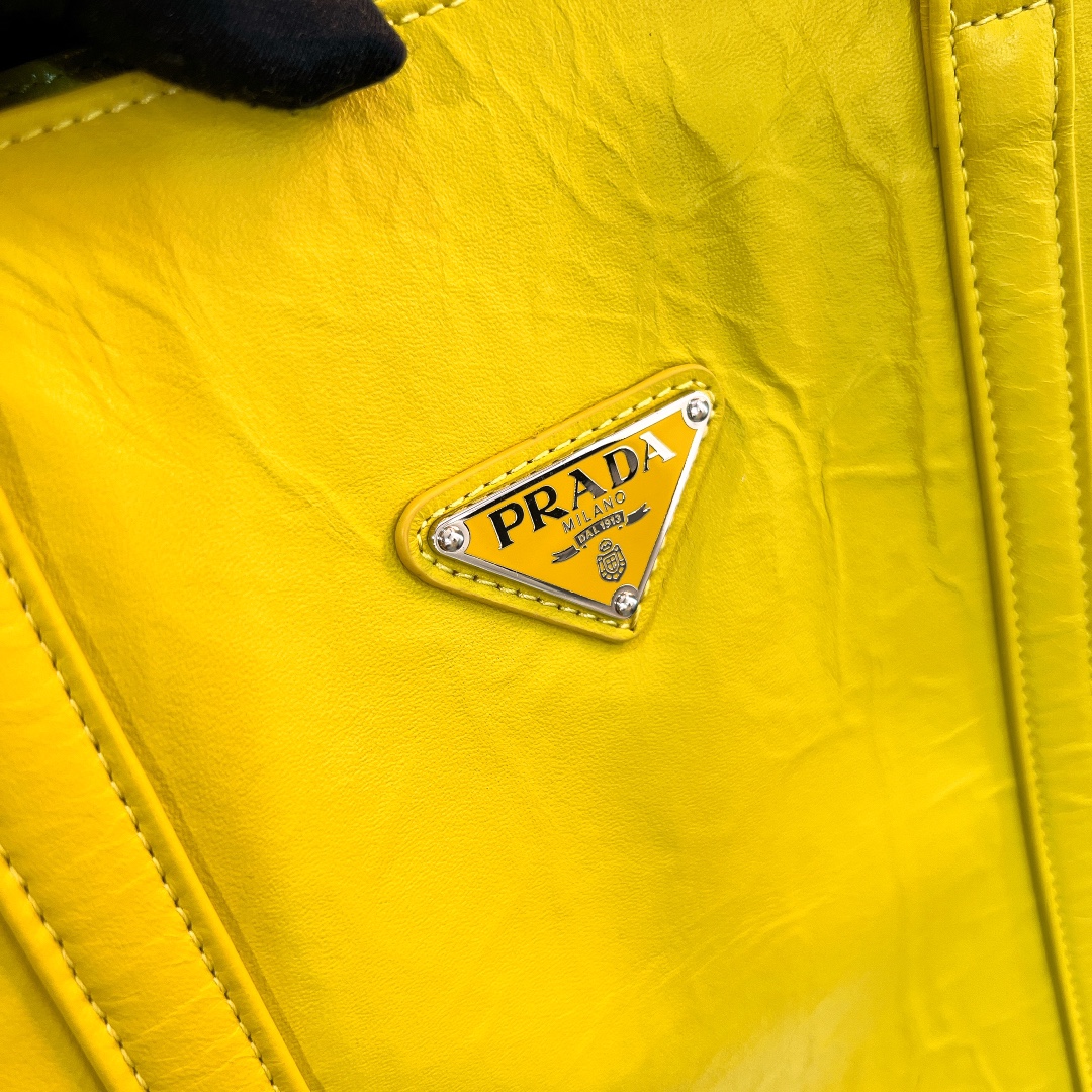 handbags prada 1BG587 39*36*13cm - vstockx