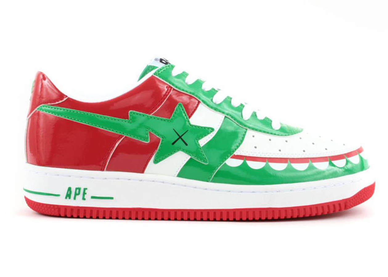 A Bathing Ape Bape Sta Low KAWS Chompers Red Green - vstockx