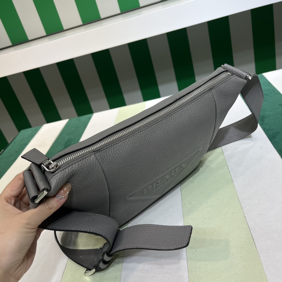 Handbags Prada 2VH165 size:23*11*26 cm - vstockx