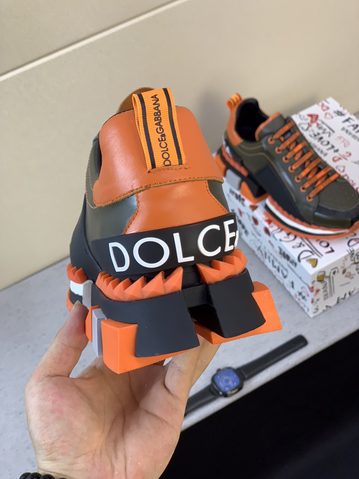 Dolce & Gabbana Low Tops Sneakers 35 - vstockx