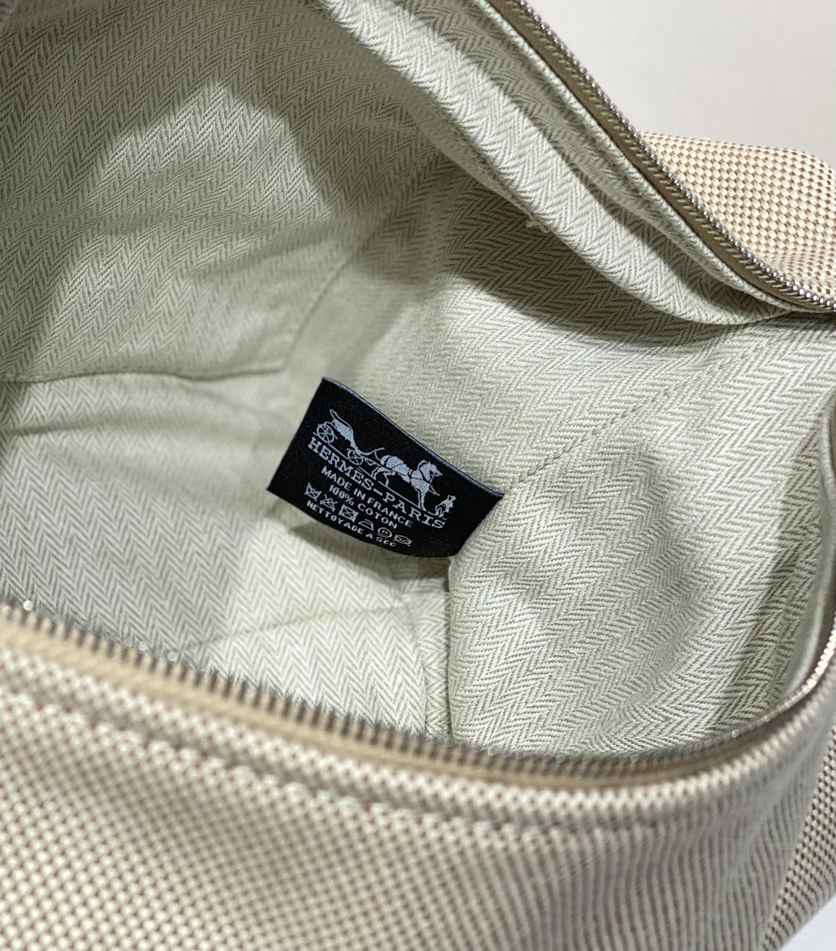 Handbags Hermes  -- size:25*21*14 cm - vstockx