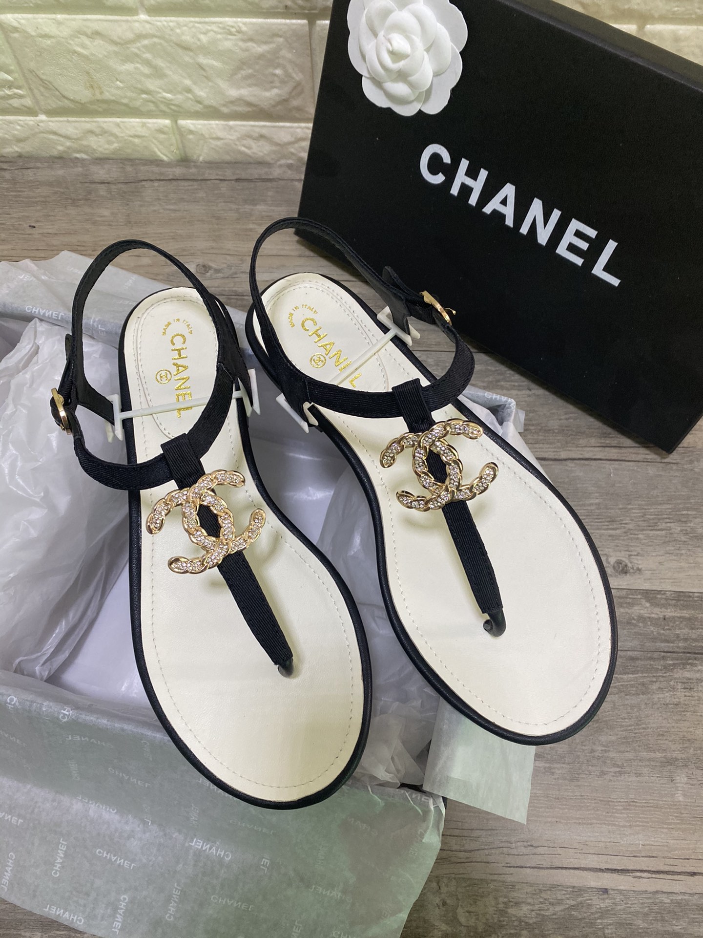 Chanel Slides 45 - vstockx