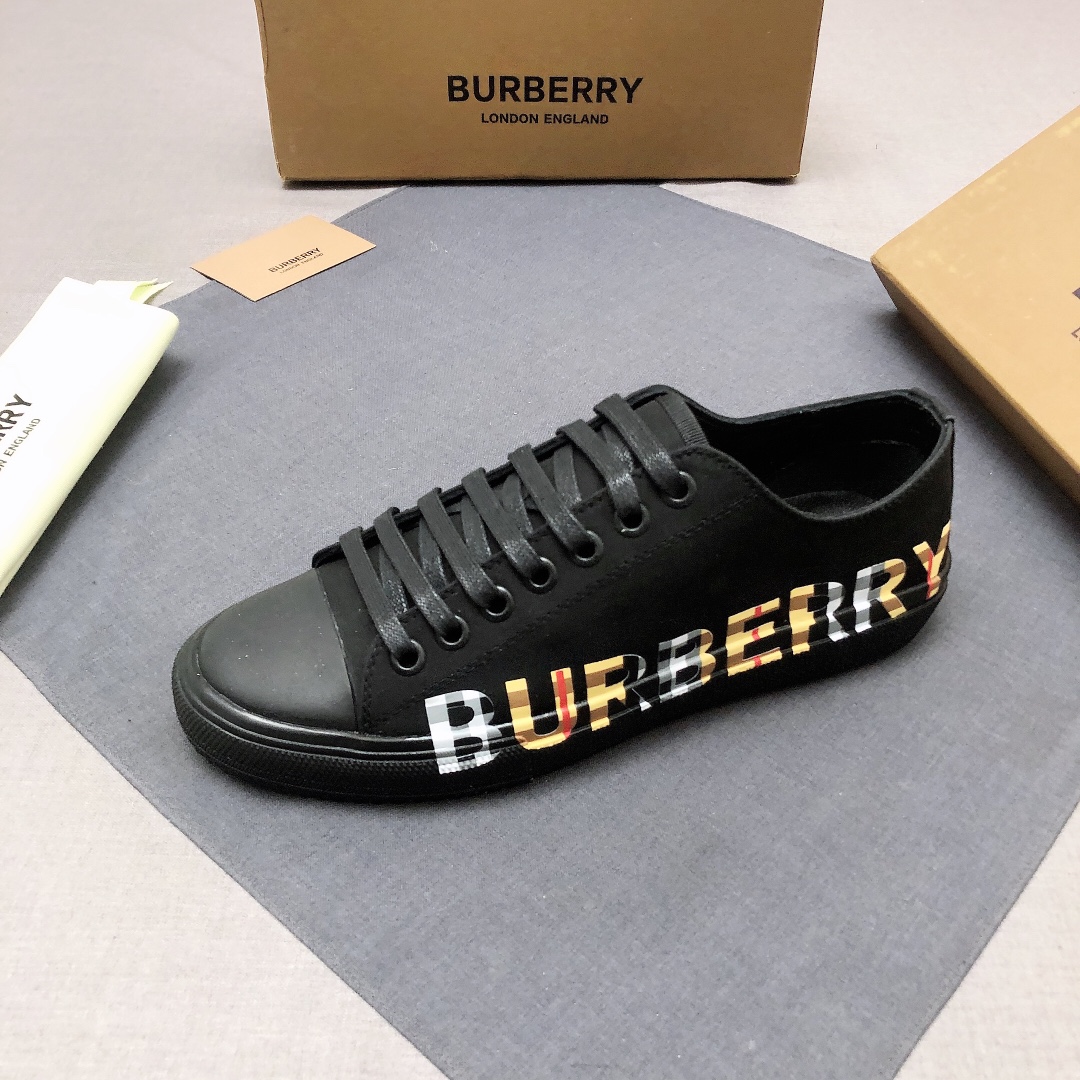 Burberry Gabardine Vintage Check - vstockx