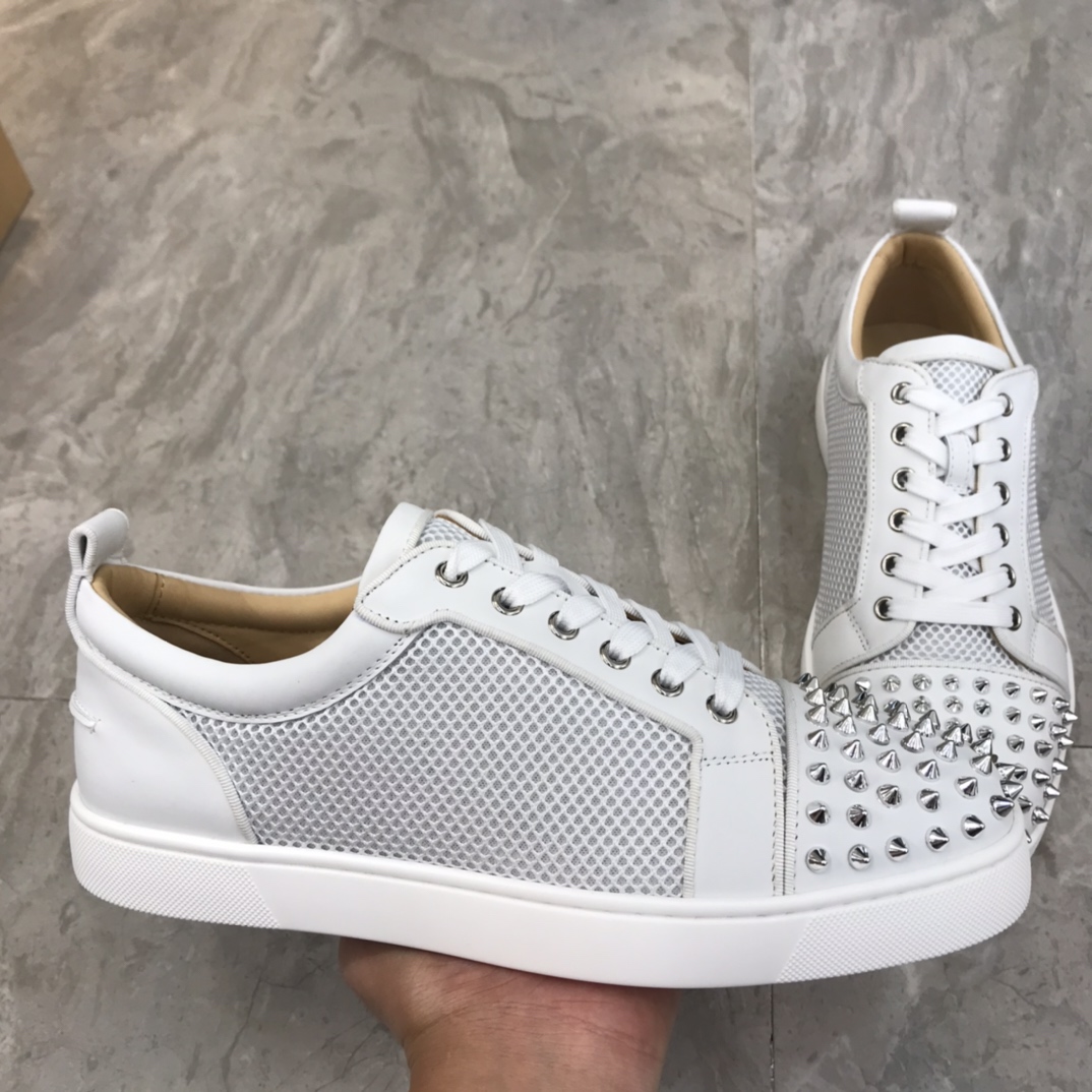 Christian Louboutin Louis Junior Spikes Orlato Flat Sneakers 53 - vstockx
