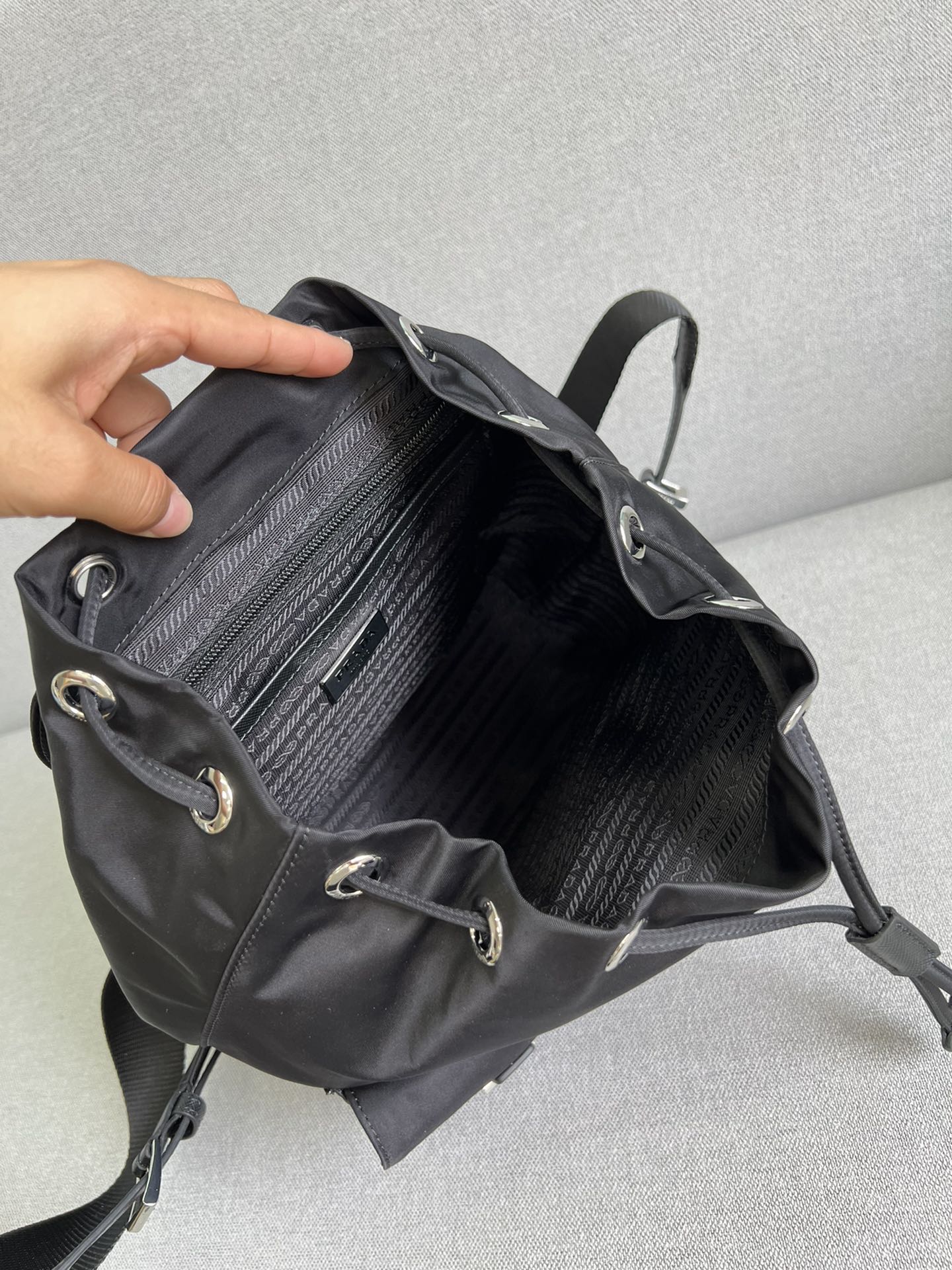 handbags prada 1BZ677 28*23.5*12 - vstockx