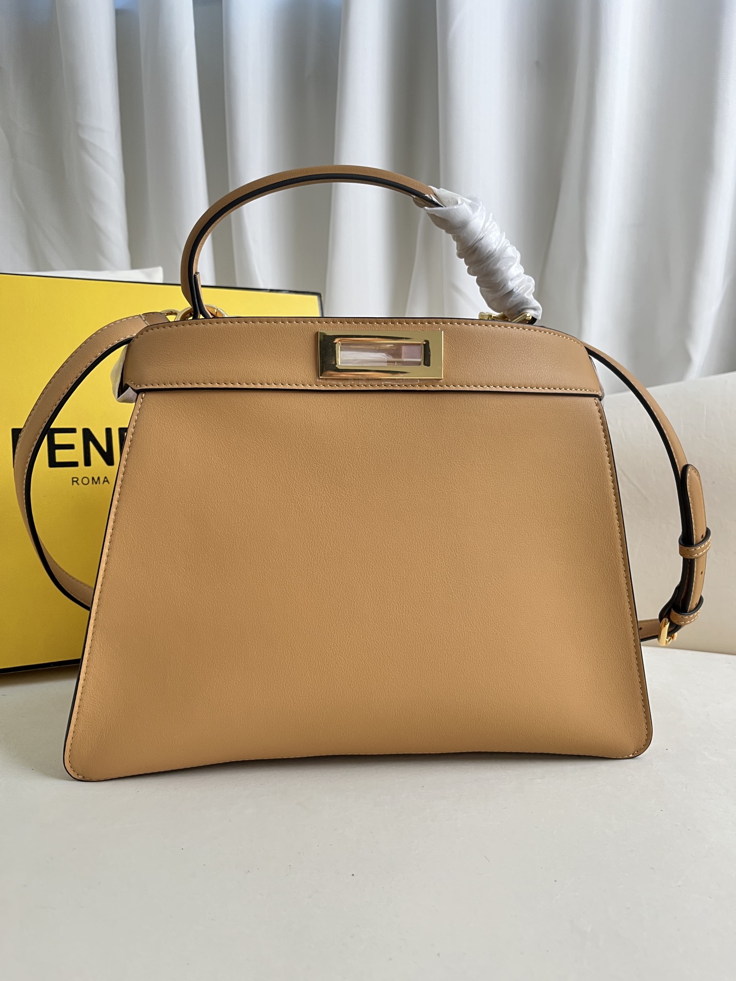 handbags FENDI 0230 size:25.5*33.5*13cm - vstockx