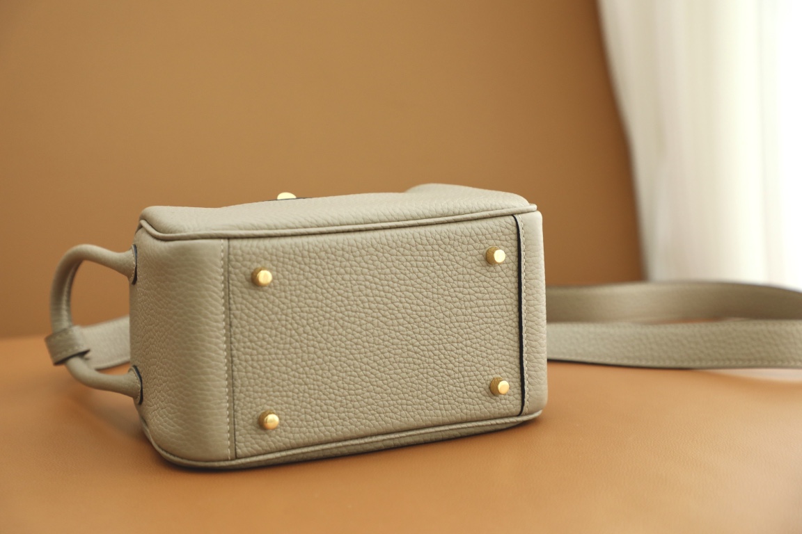 Handbags Hermes Lindy mini tc - vstockx