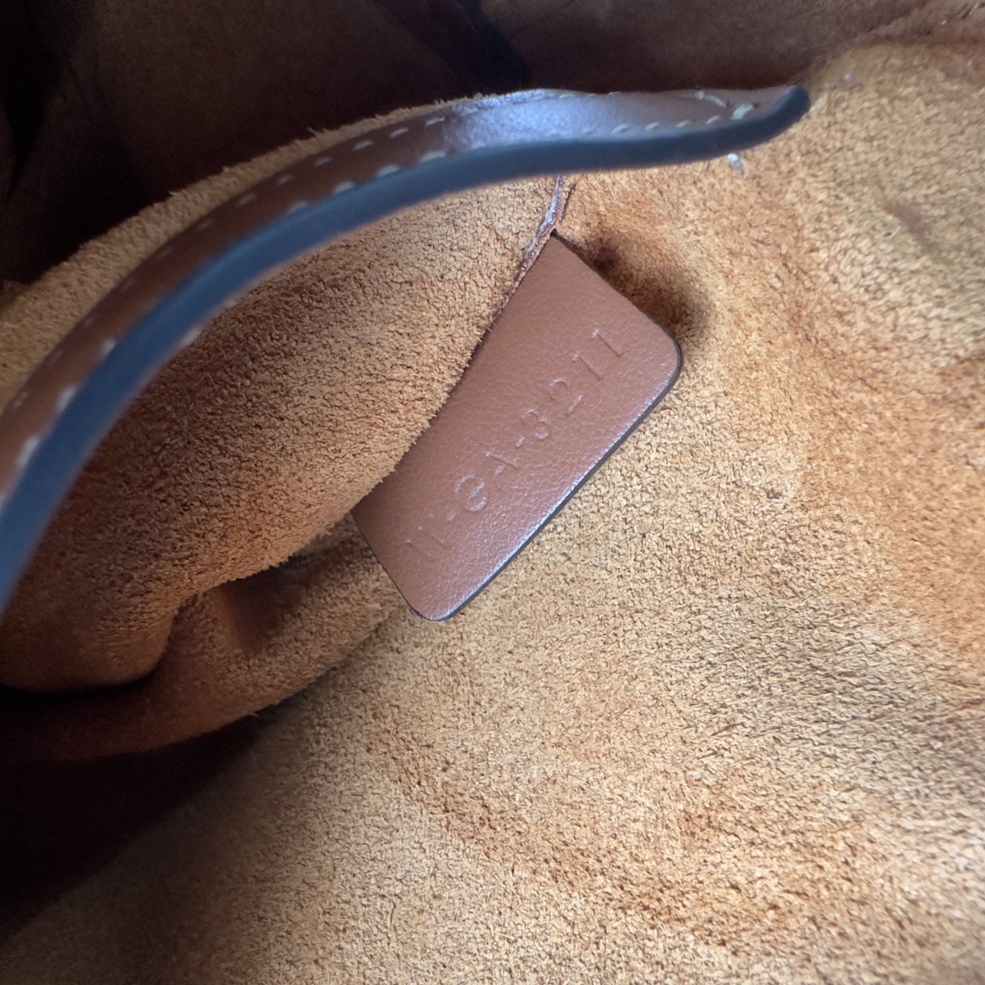 Handbags CELIN 197582 size:19.5  14  7.5 cm - vstockx