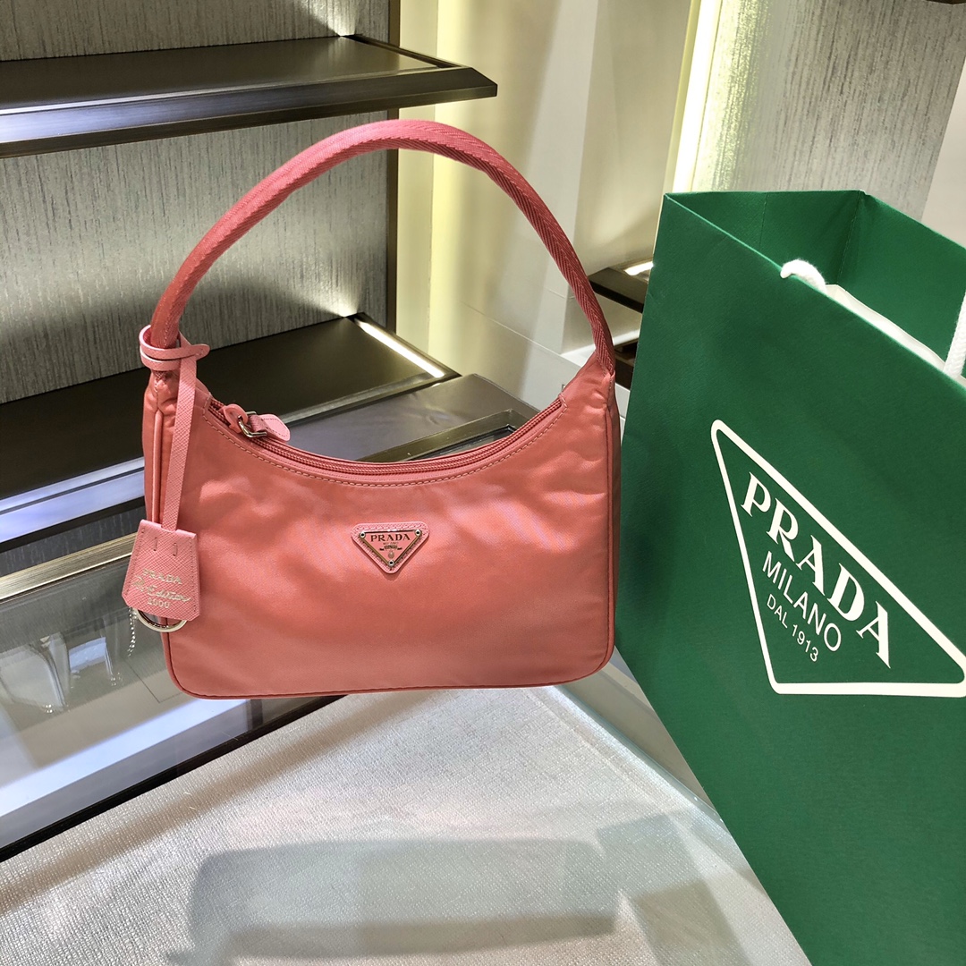 handbags prada Hobo 1NE515 Re-edition 2000 Size:22*17*6 - vstockx