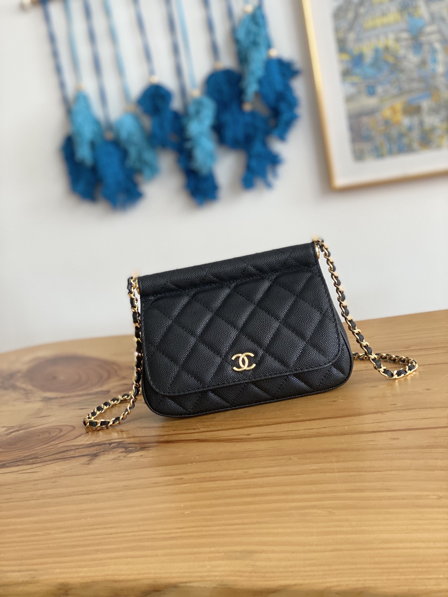 Handbag Chanel AP3008 size 12X17.5X5.5 cm - vstockx