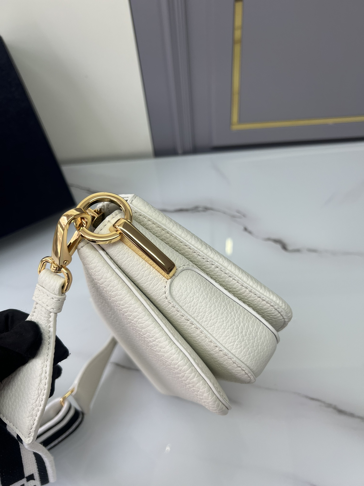handbags prada 1BH194 23*14*6.5 - vstockx