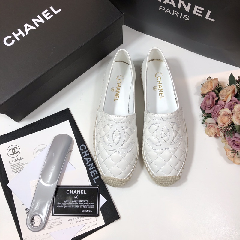 Chanel Loafers 52 - vstockx