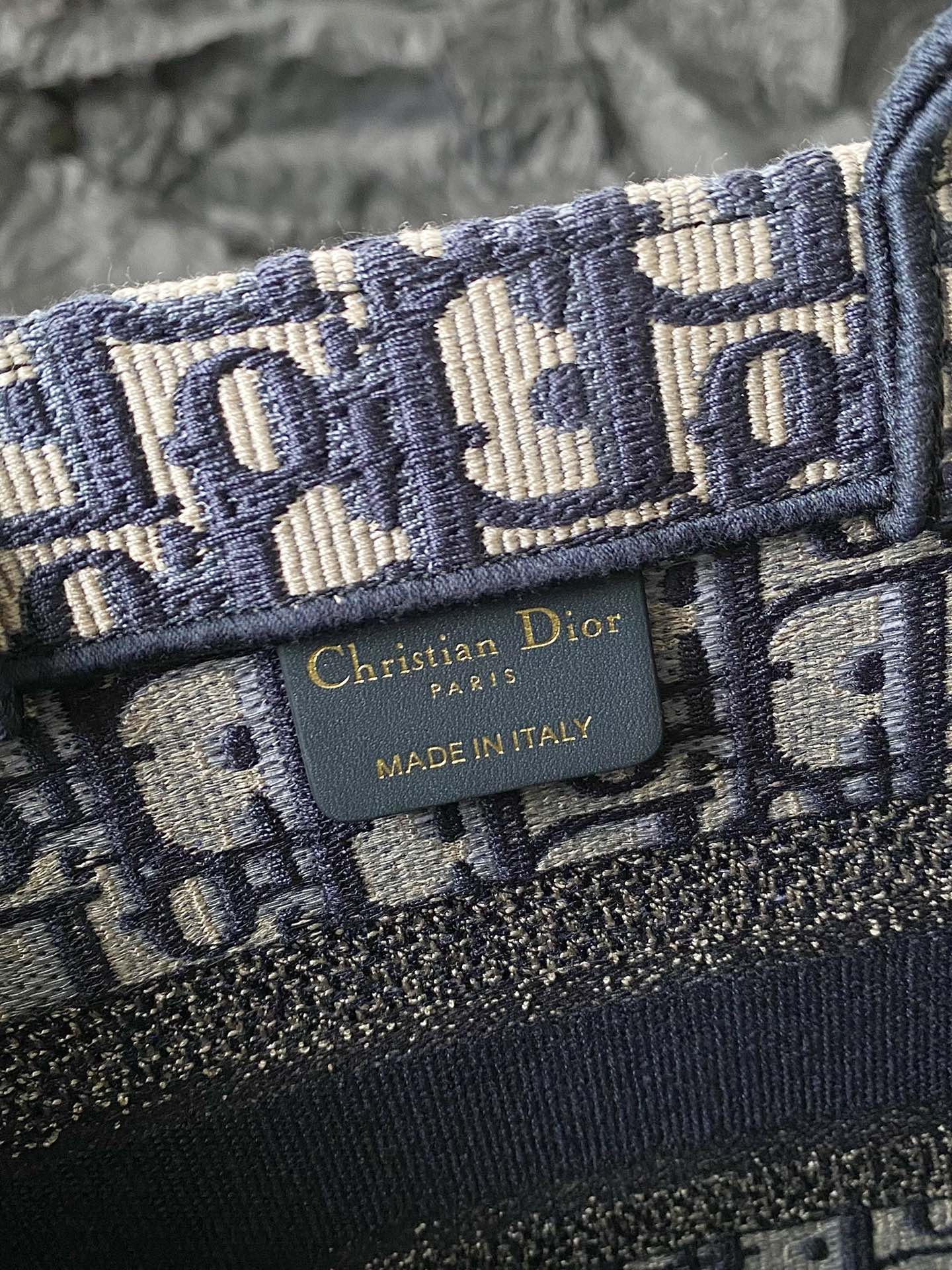 Handbags Dior Book Tote 8001 size:26.5*21*14 cm - vstockx