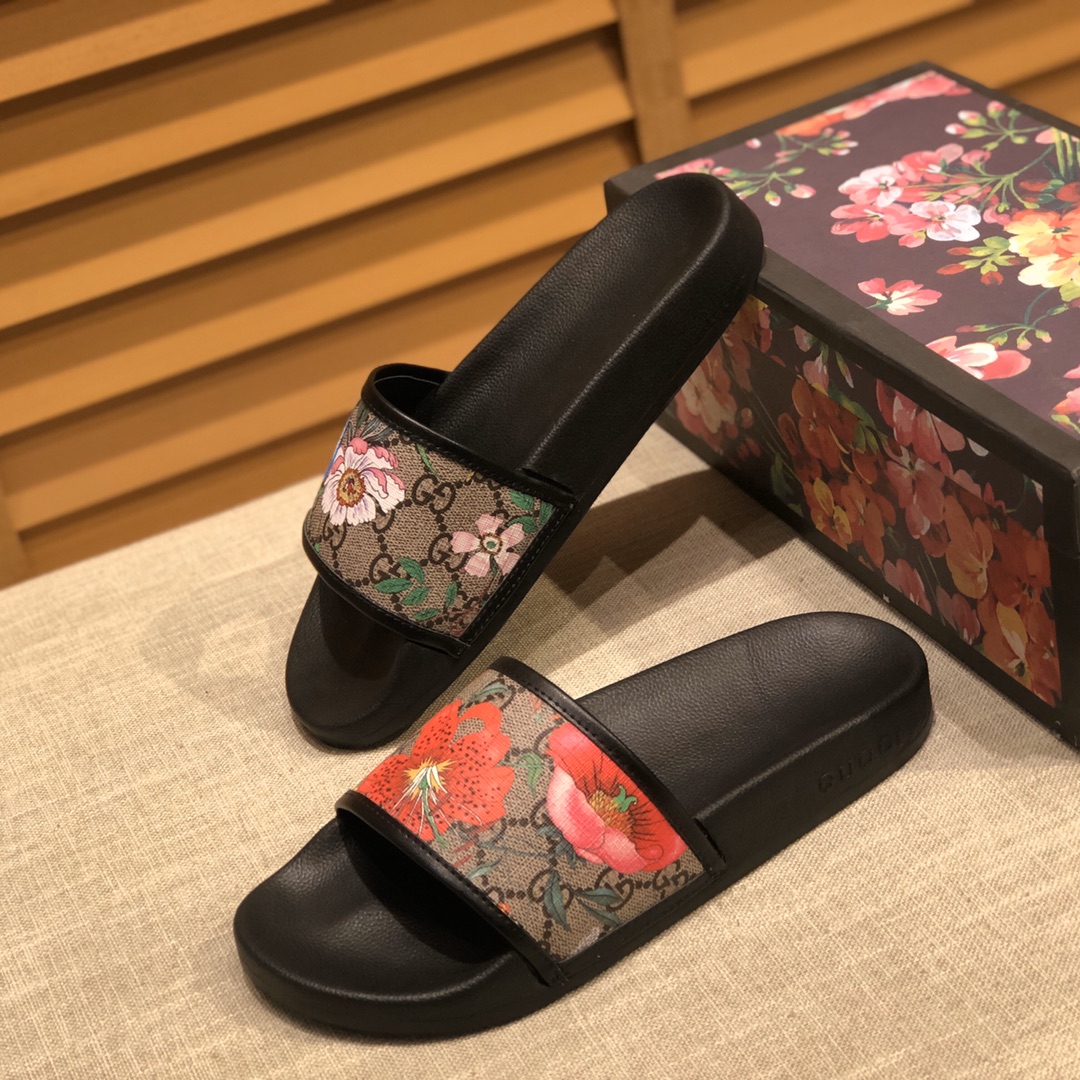 Gucci Slippers 18 - vstockx