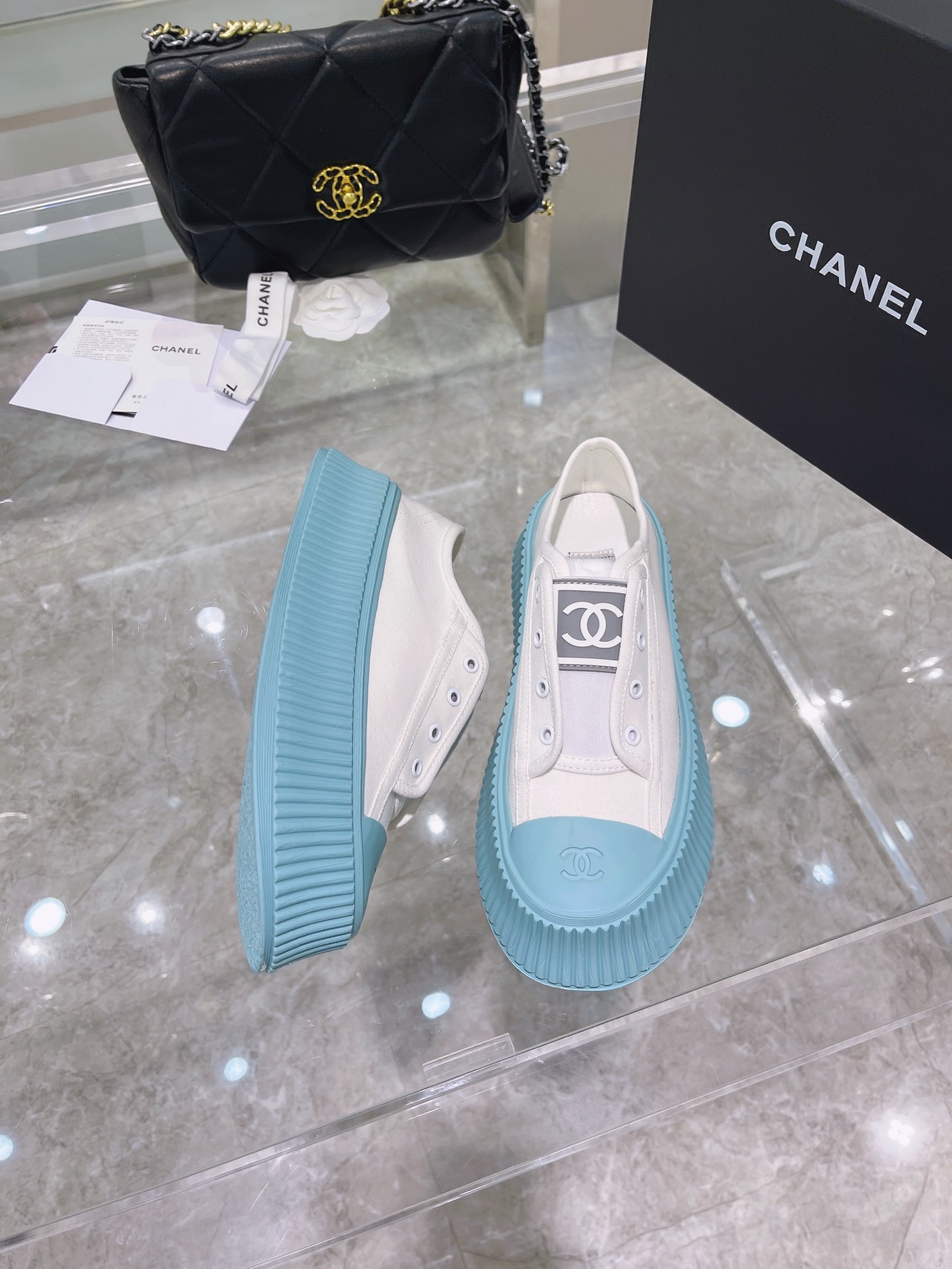 Chanel Platform Sneaker 13 - vstockx