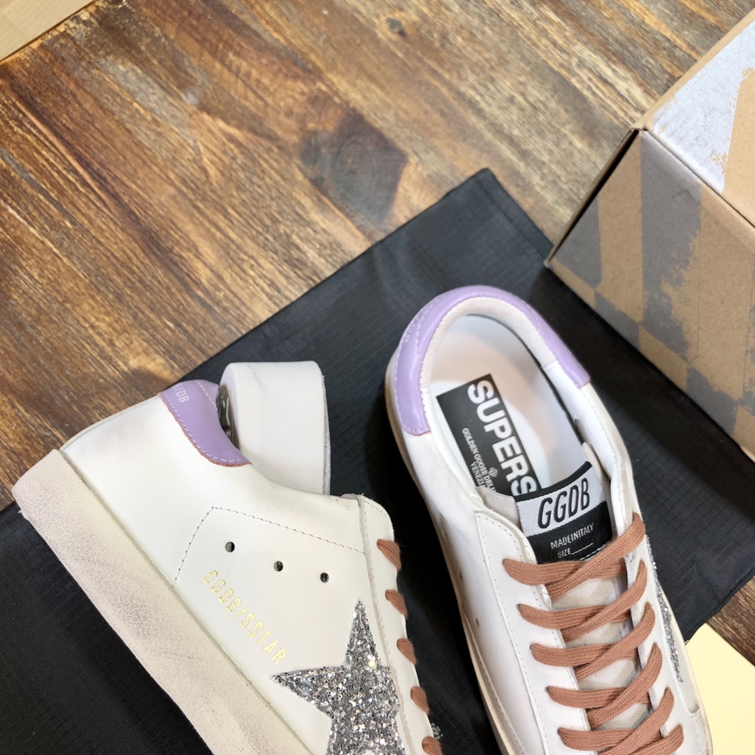 Golden Goose Superstar distressed-finish sneakers 12 - vstockx