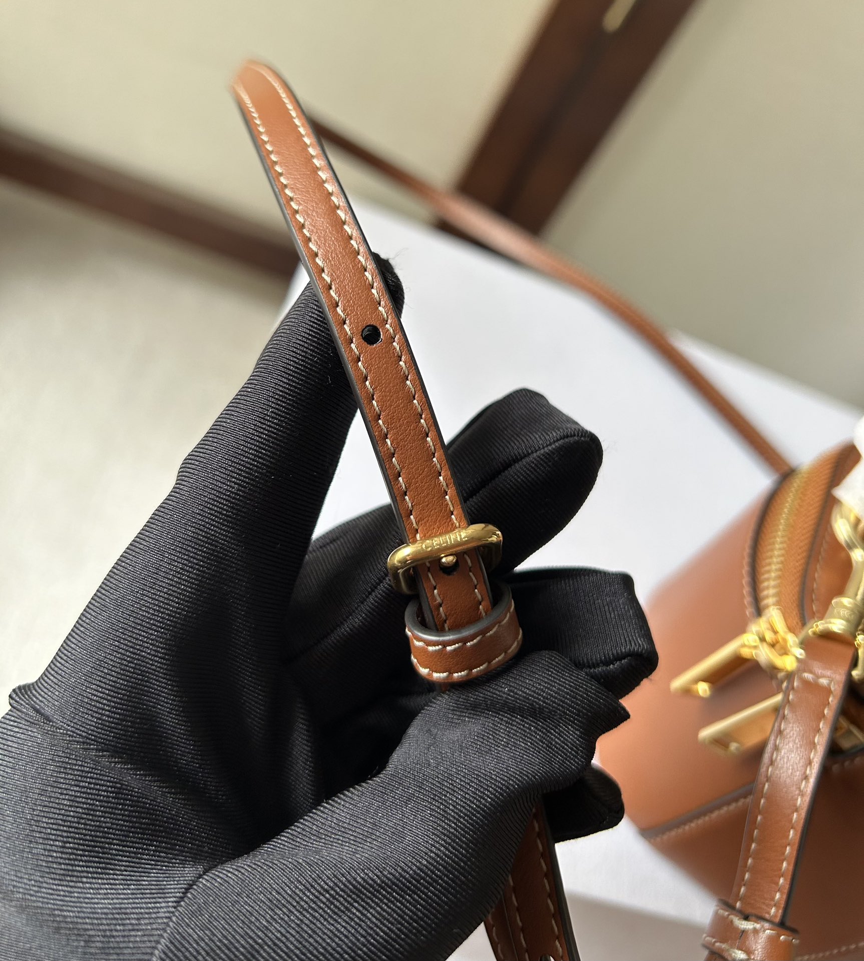 Handbags CELIN-E 110762 101762 size:9.5 X 8 X 9 cm - vstockx