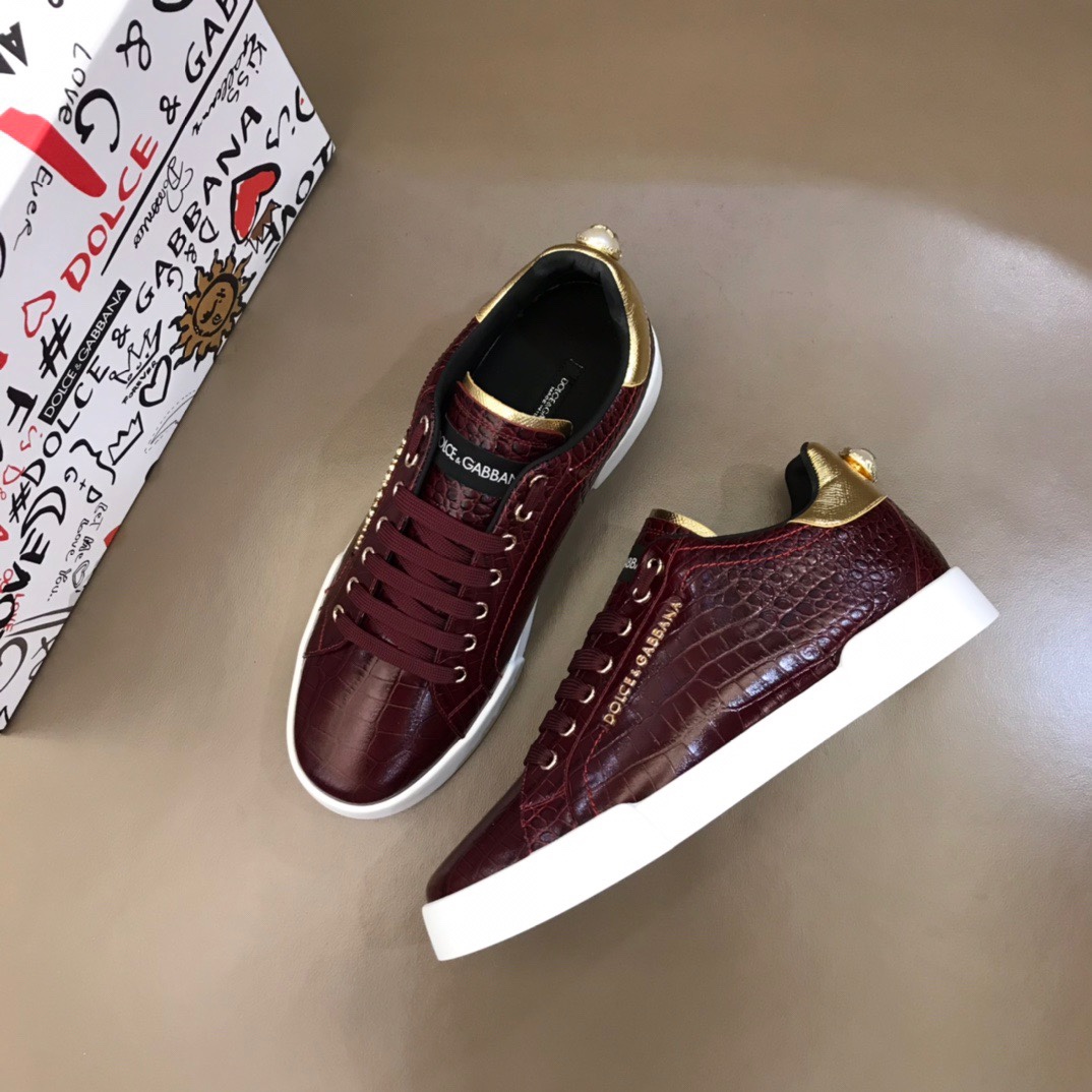Dolce & Gabbana Low Tops Sneakers 113 - vstockx