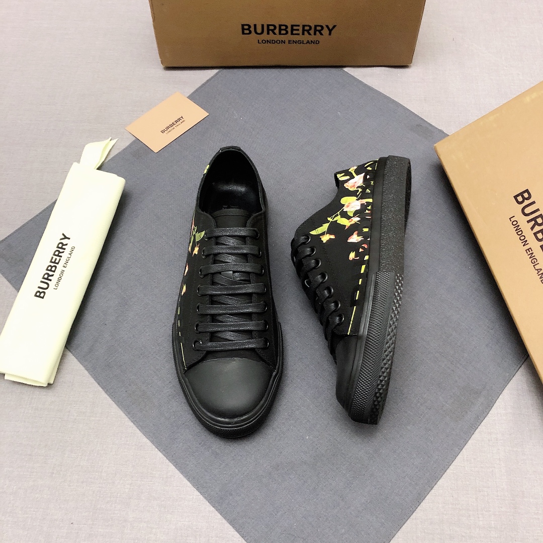 Burberry Perforated Check Sneaker 9 - vstockx