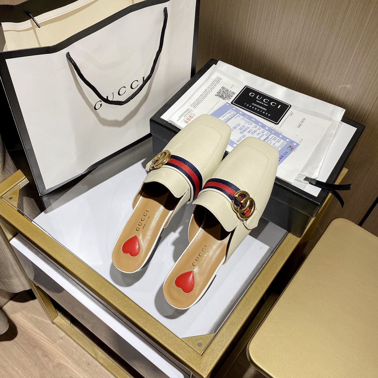 Gucci Leather mid-heel loafer Women 12 - vstockx