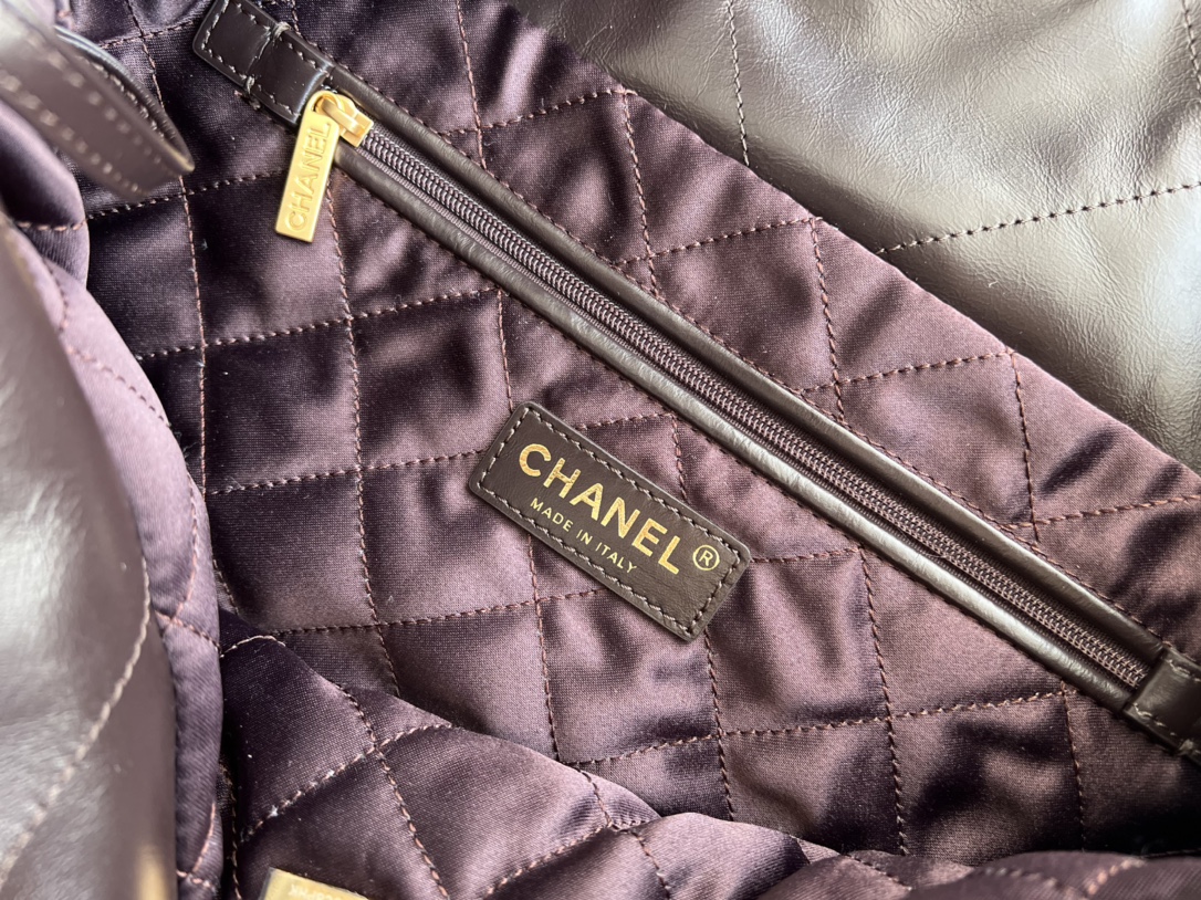 Handbag Chanel size 35cmx37cmx7 cm - vstockx