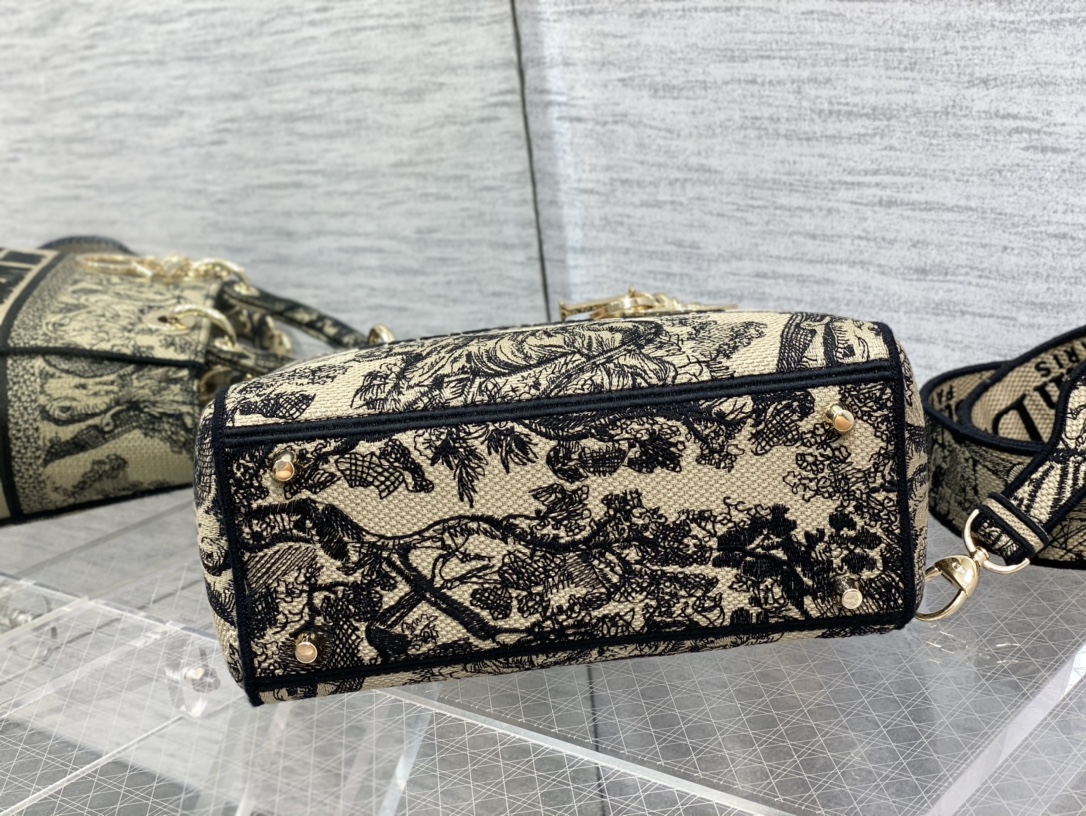 Handbags Dior 6605 size:24cm - vstockx