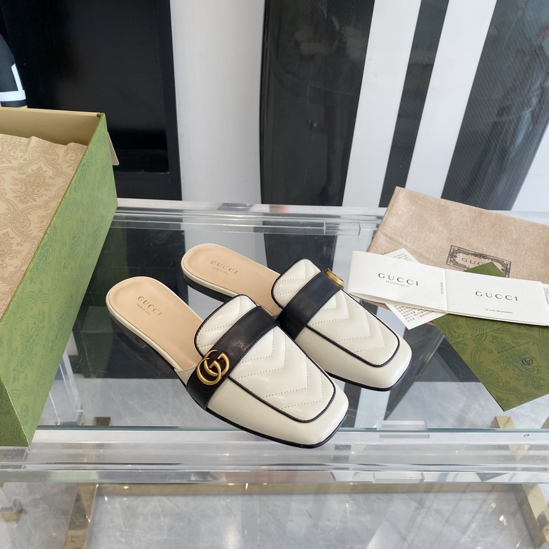 Gucci Leather slipper Women 9 - vstockx