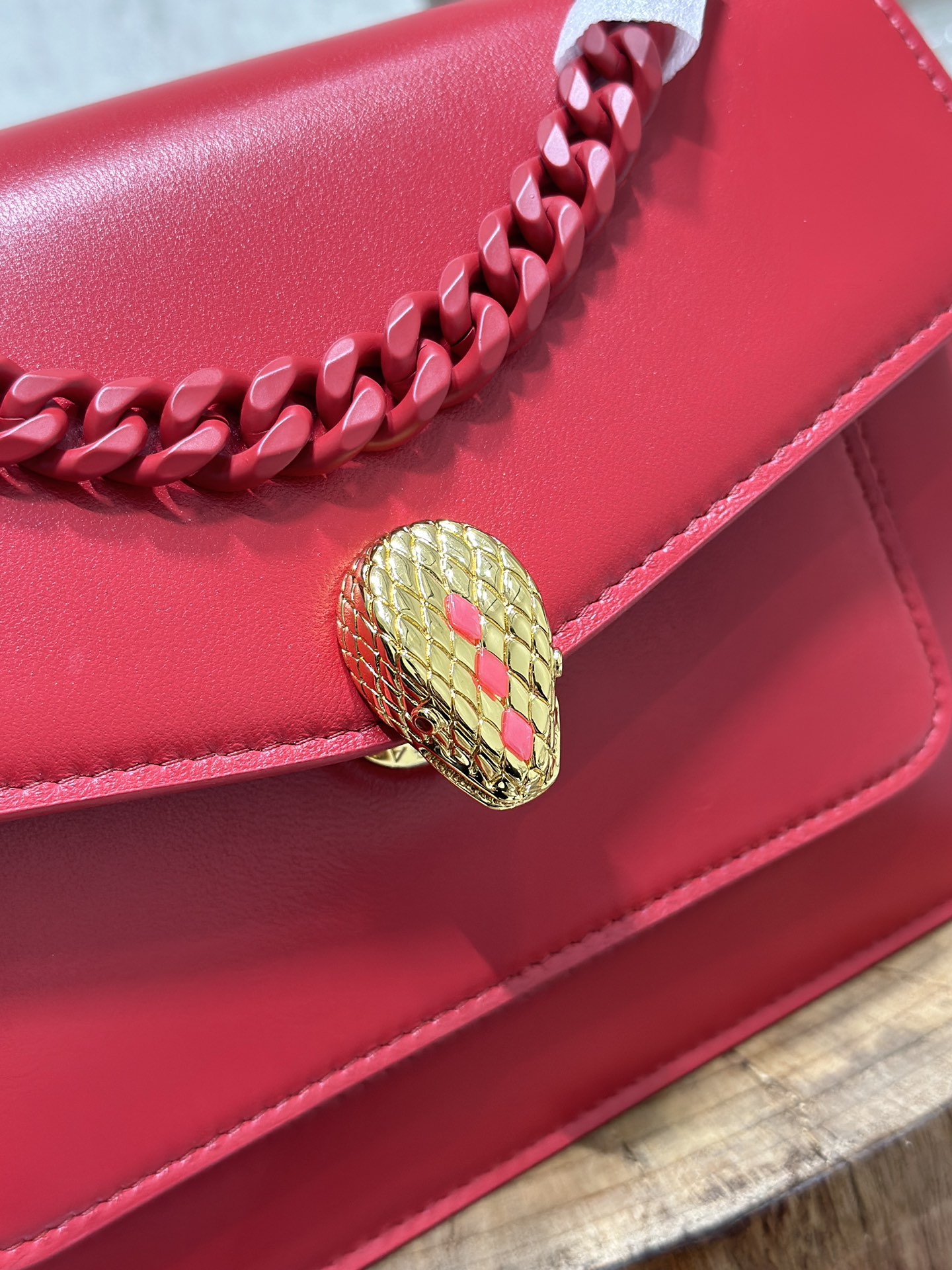 Handbags Bvlgari 290767 size:25*17*8 cm - vstockx