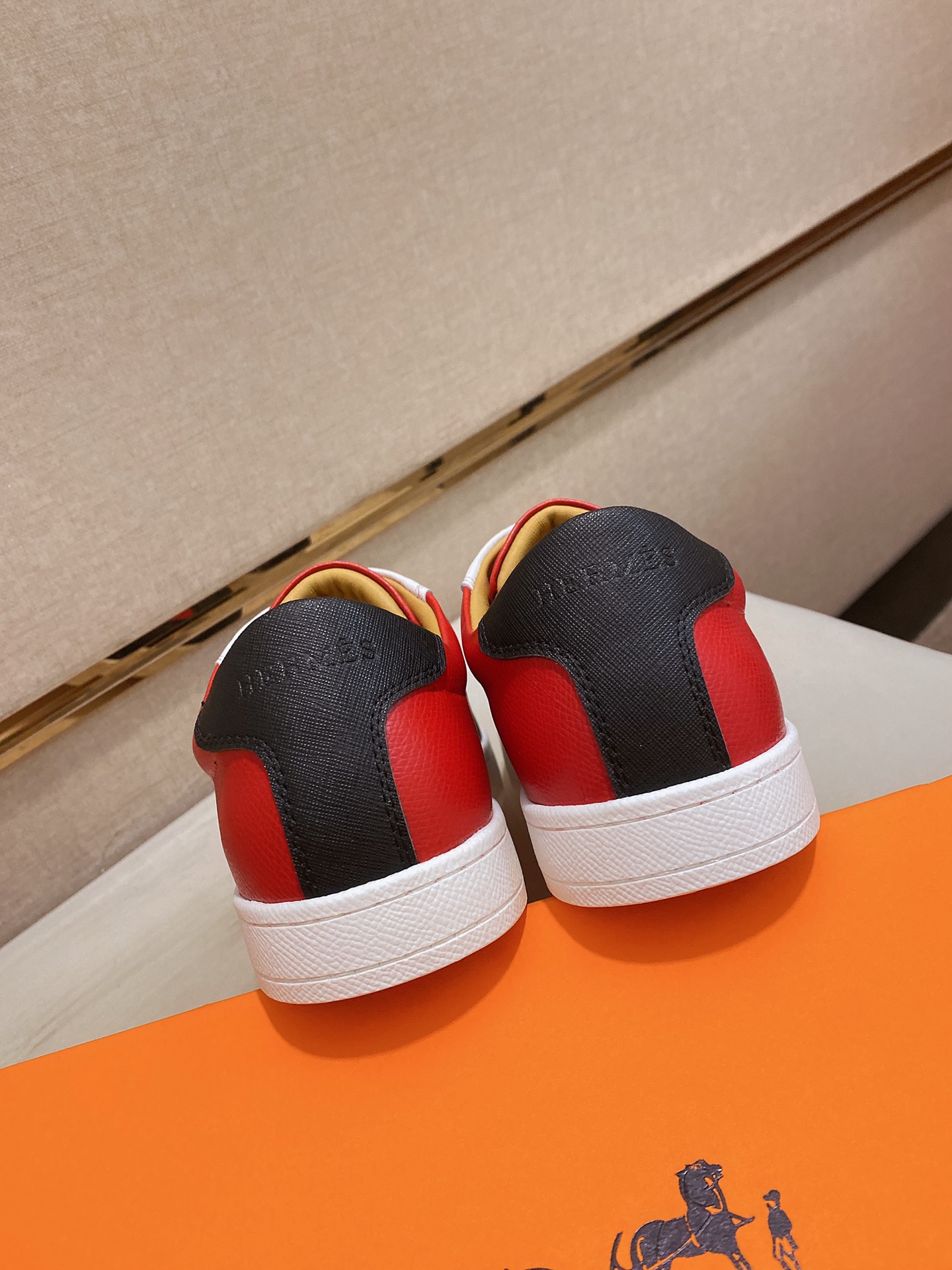 Hermes Boomerang sneaker 2 - vstockx