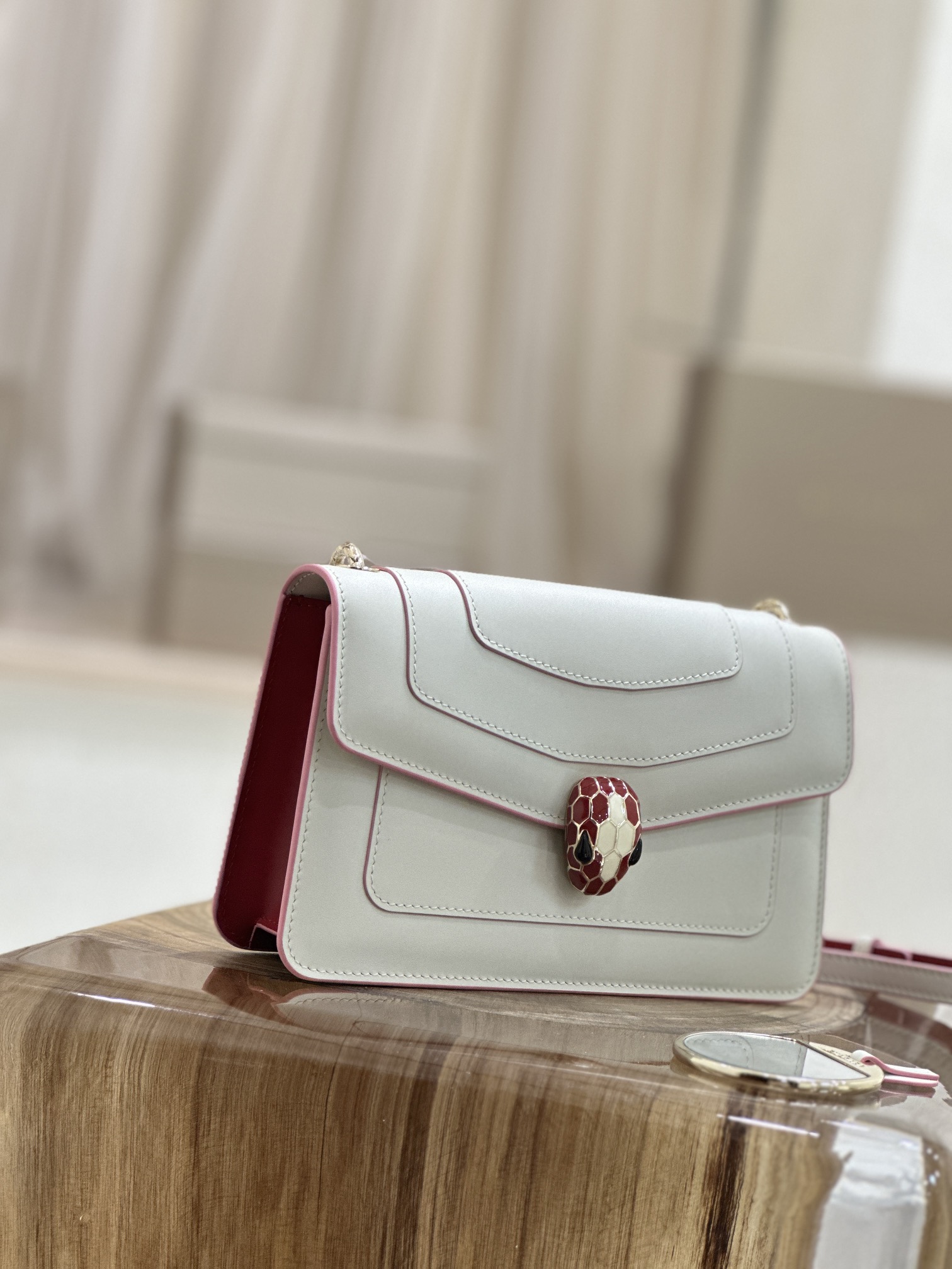 Handbags Bvlgari 38102 size:22*13*5.5 cm - vstockx