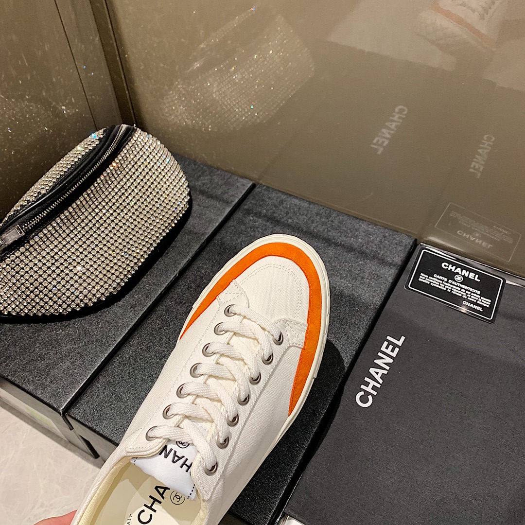 Chanel sneaker 1 - vstockx