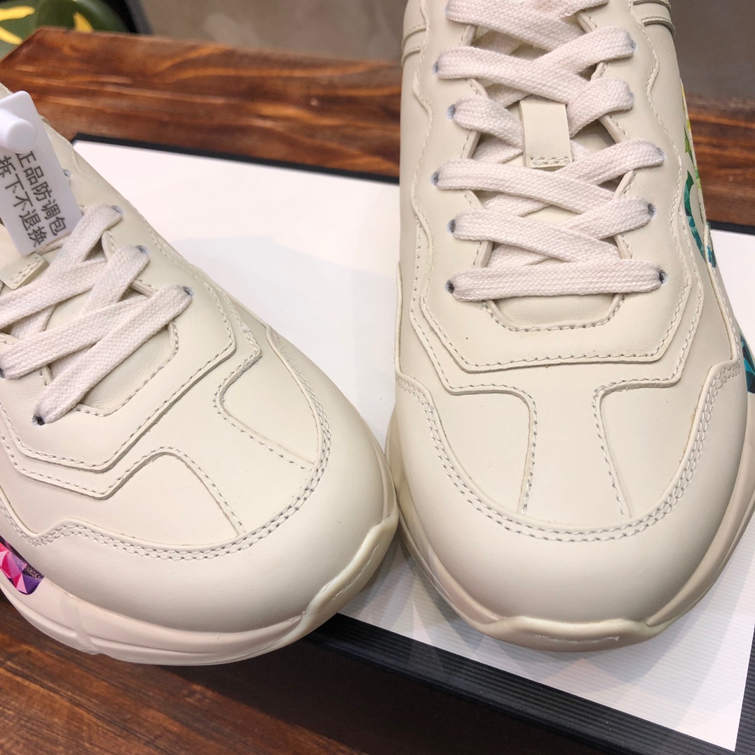 Gucci Rhyton sneaker 44 - vstockx