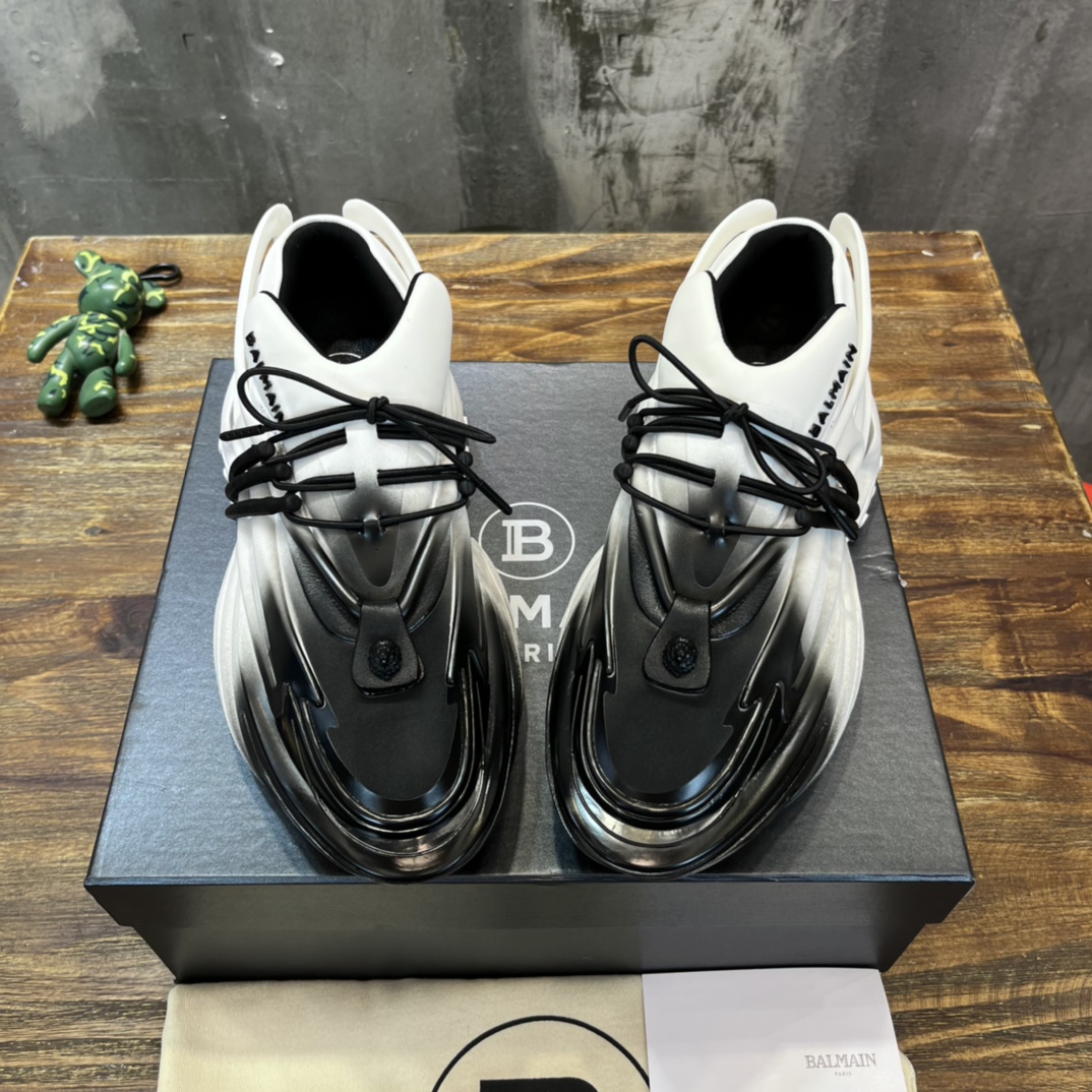 Balmain Unicorn Low-Top White Black Gradiant - vstockx