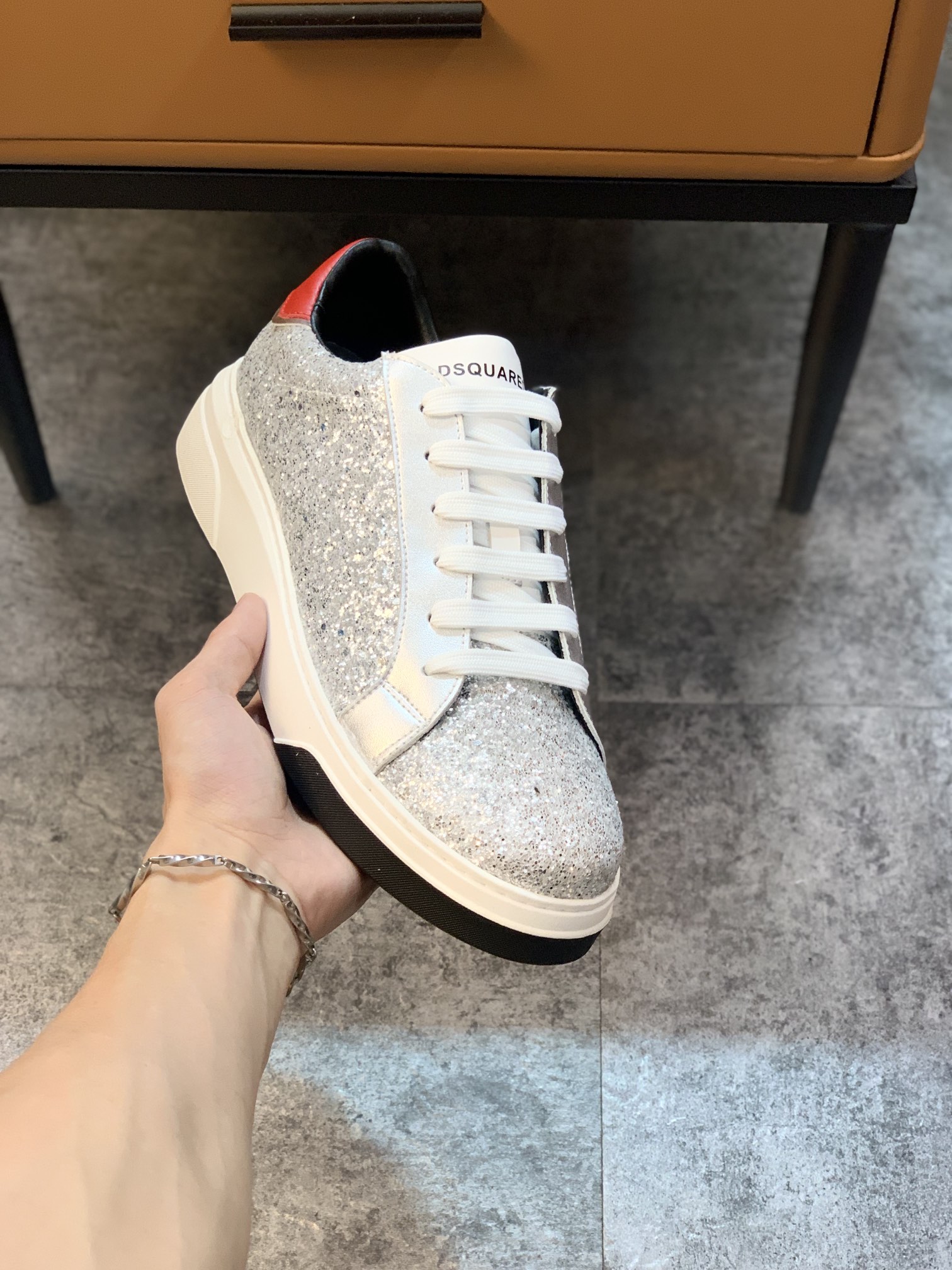 DSQUARED2 sneaker 17 - vstockx