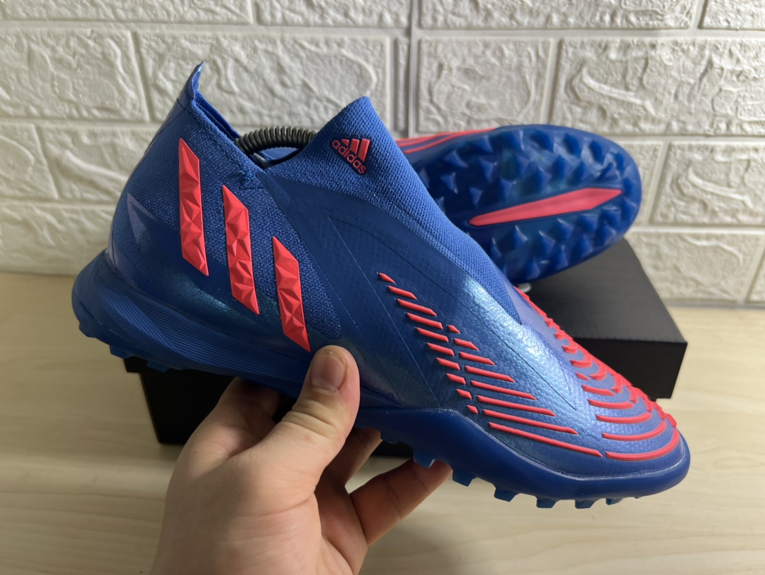 AD football shoes 24 - vstockx