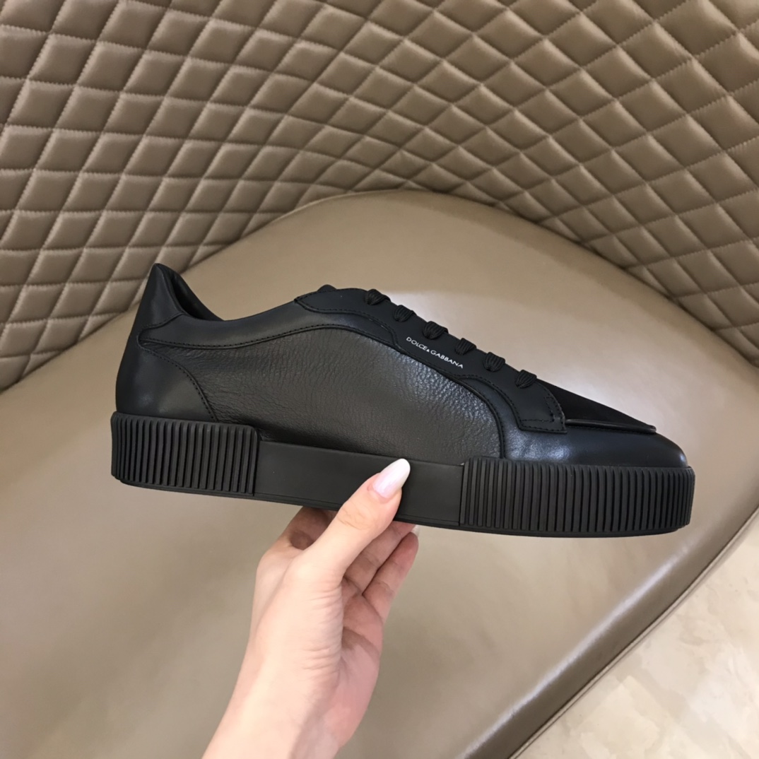 Dolce & Gabbana Low Tops Sneakers 18 - vstockx