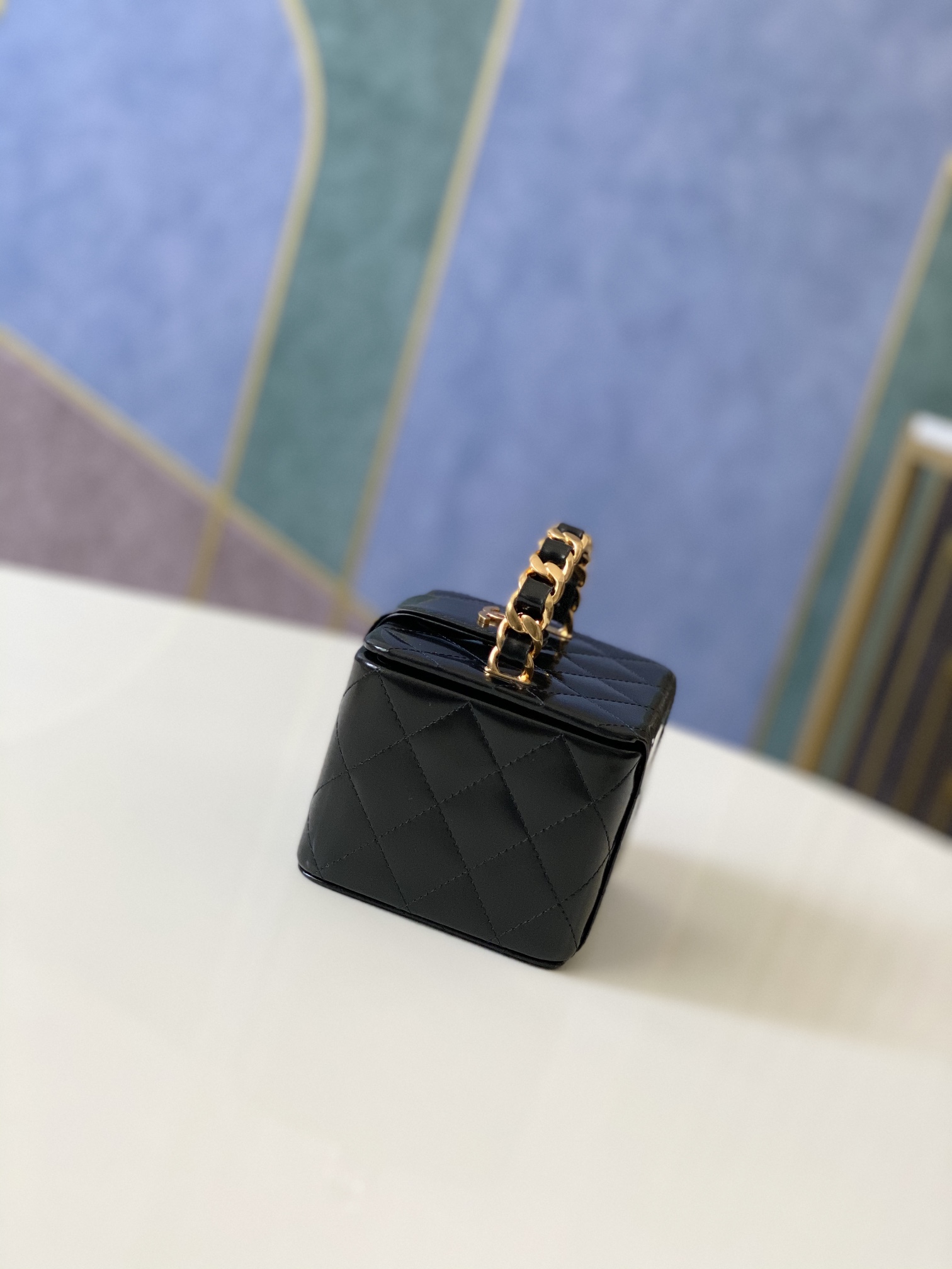 Handbag chanel size 11*9.5*8.5 cm - vstockx