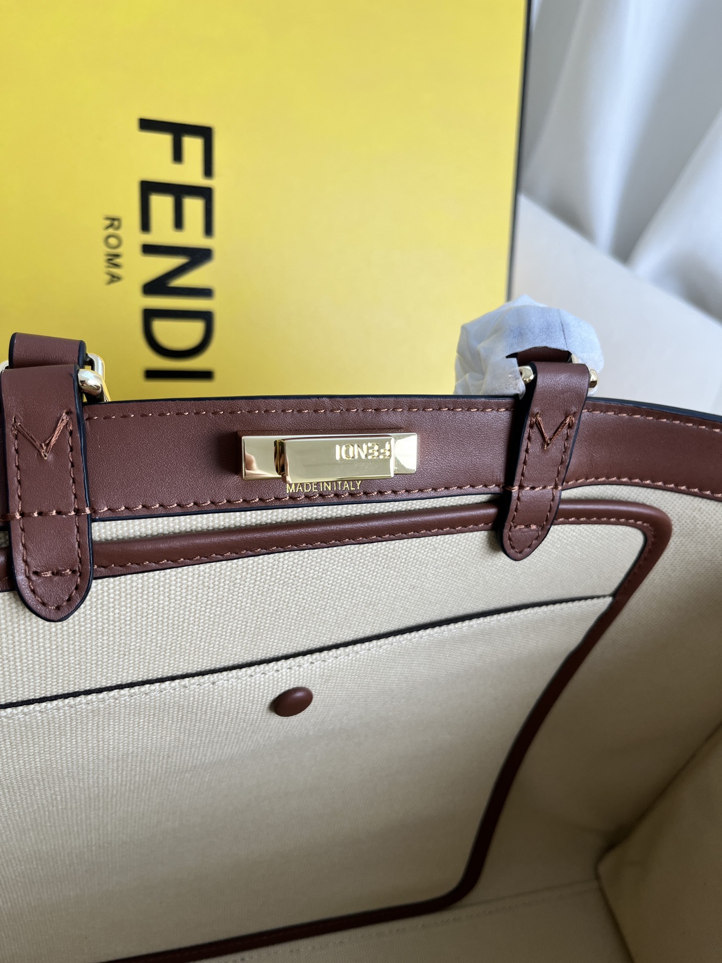 handbags FENDI 1819 size:40*12*29cm - vstockx