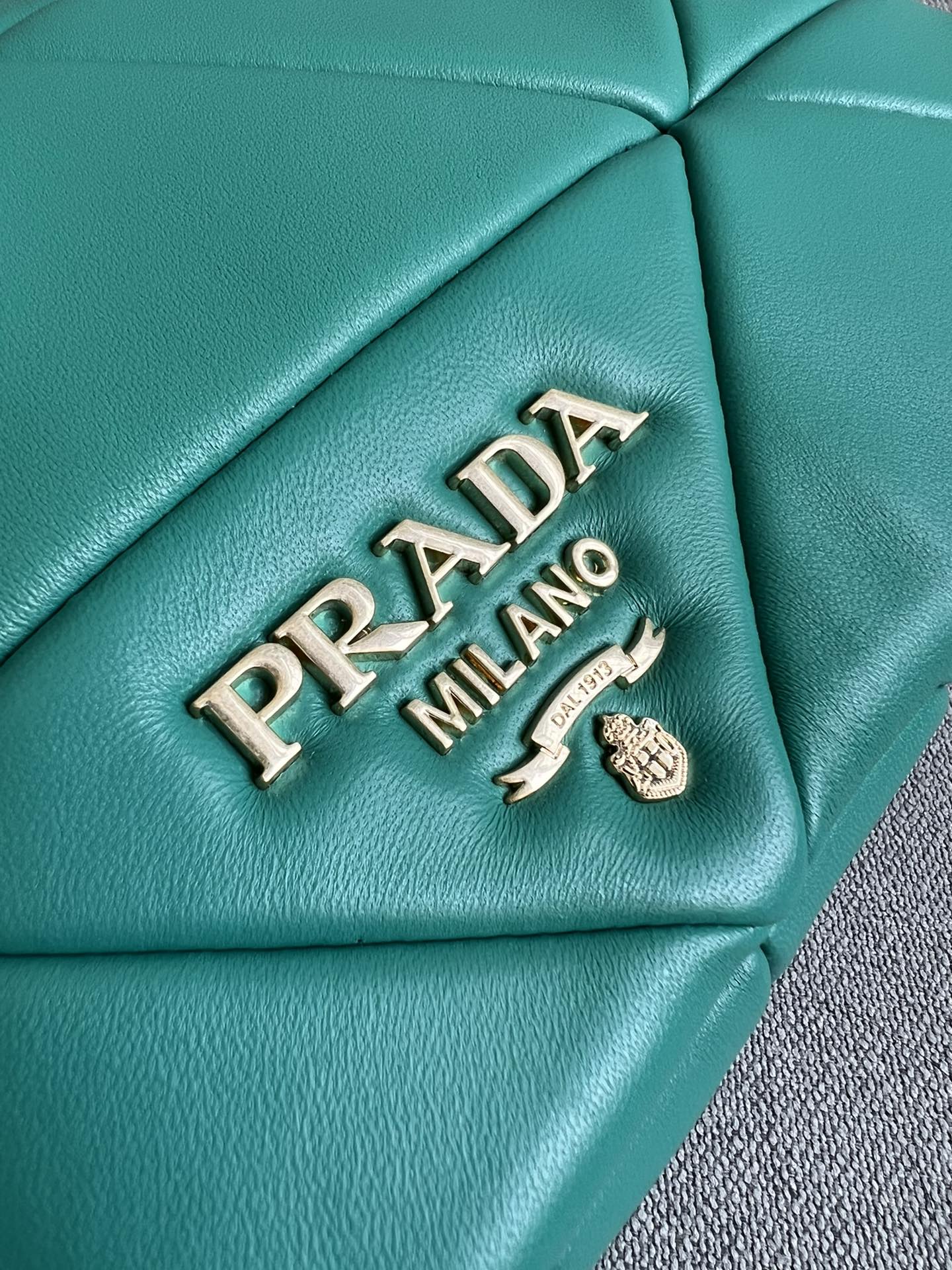 handbags prada 1BD328 24*15*7.5 - vstockx