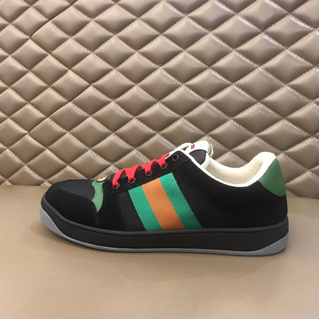 Gucci Screener GG Canvas 15 - vstockx
