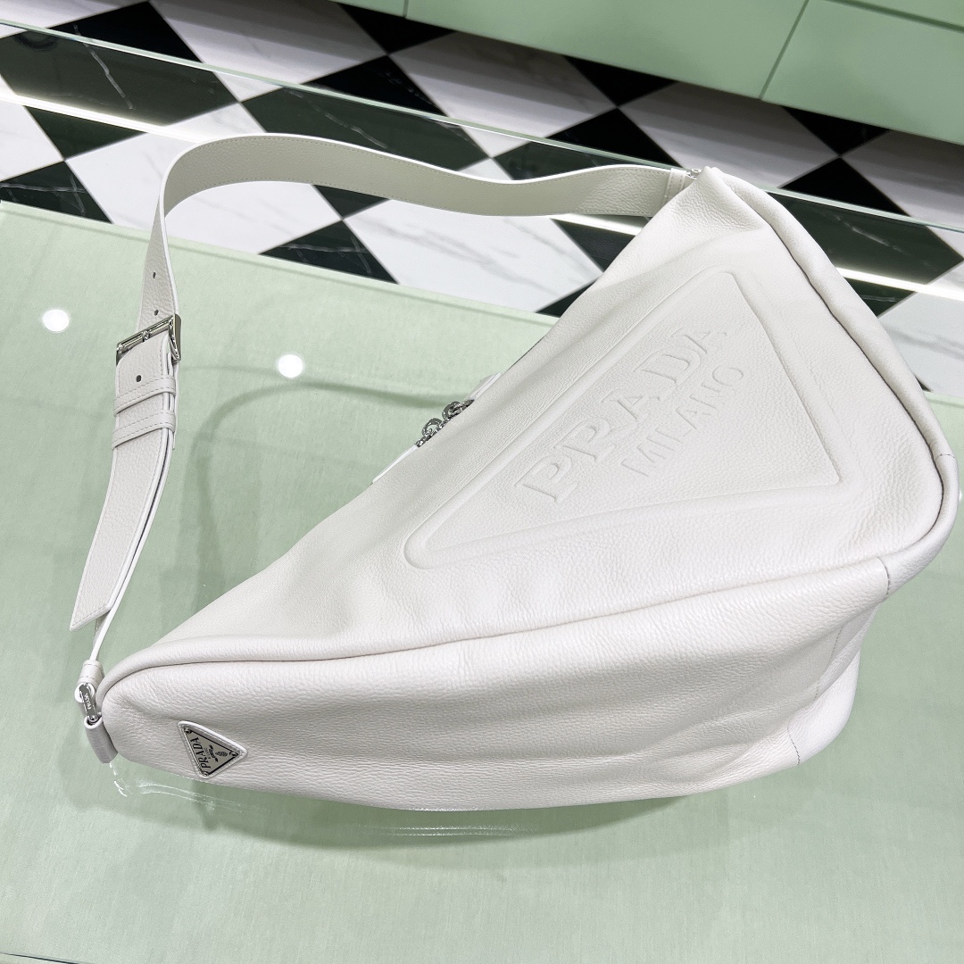 handbags prada 2VY007 size:60*22.5*28 - vstockx