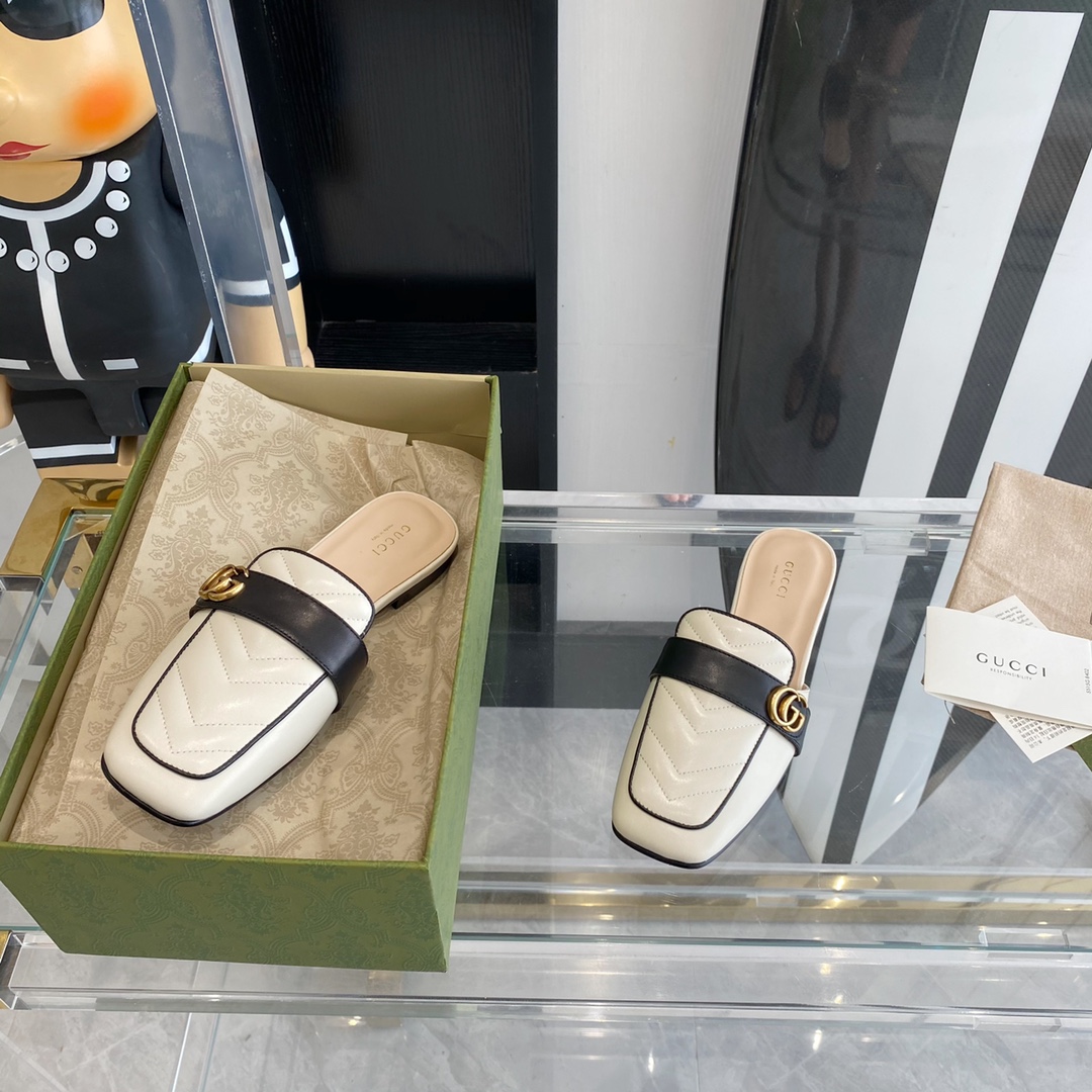 Gucci Leather slipper Women 9 - vstockx