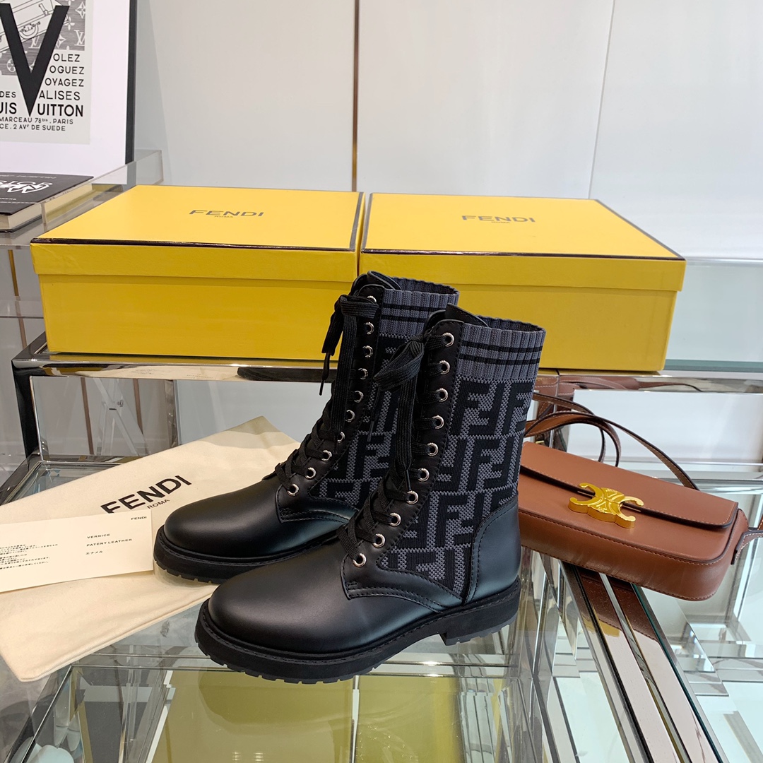 Fendi Boots 17 - vstockx