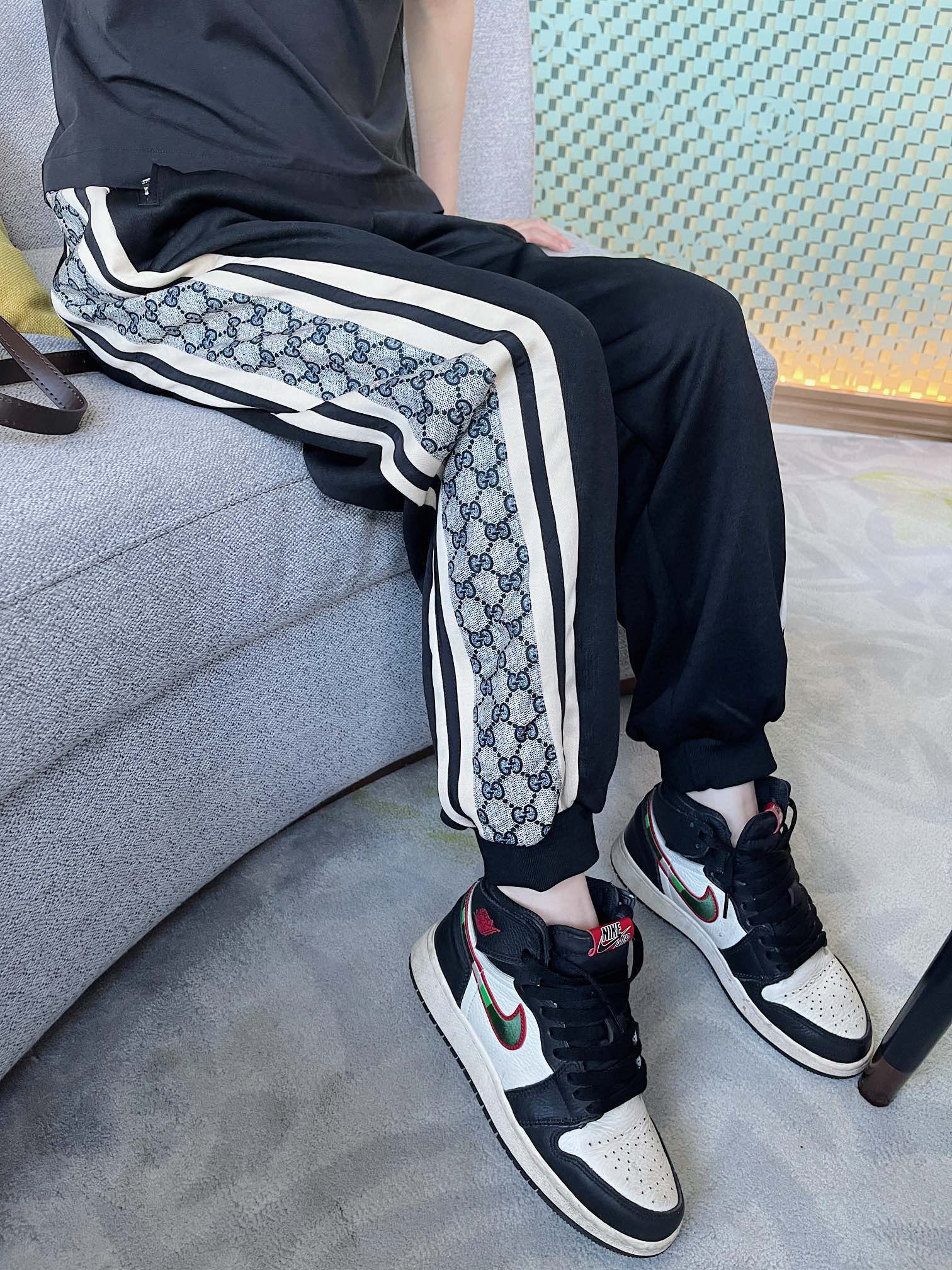 Clothes Gucci 409 - vstockx