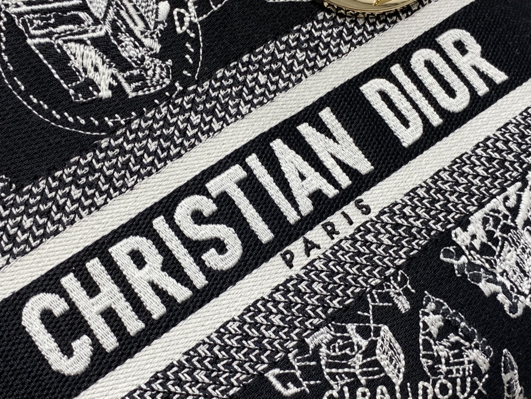 Handbags Lady Dior 6605 size  24*11*20 cm - vstockx