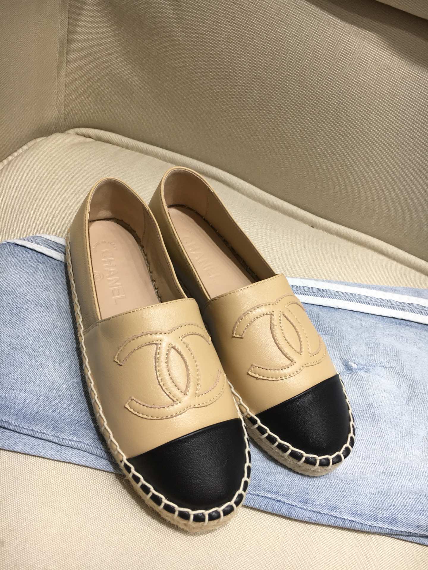 Chanel Loafers 50 - vstockx